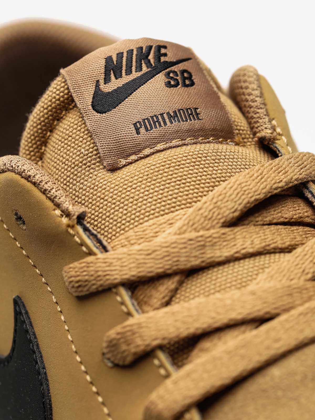 Nike SB Schuhe Solarsoft Portmore II (golden beige/black gum light brown white)