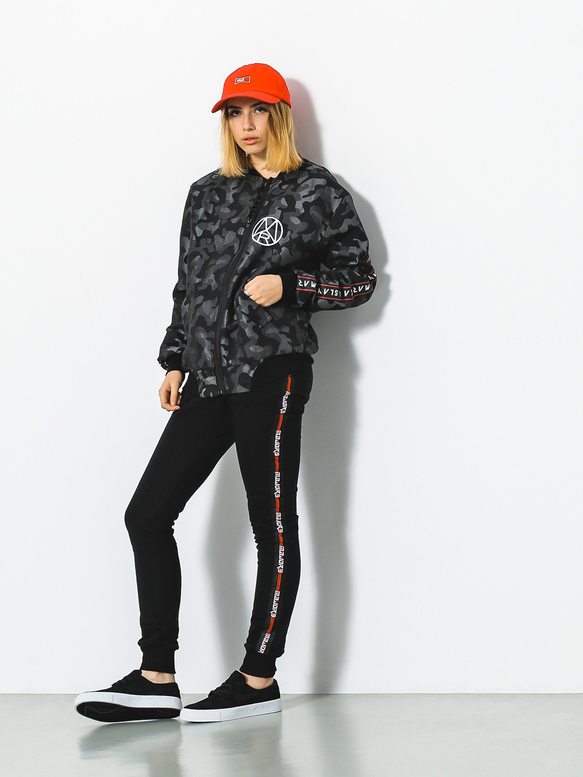 Marska Jacke Camo Piss Off Wmn (black camo)