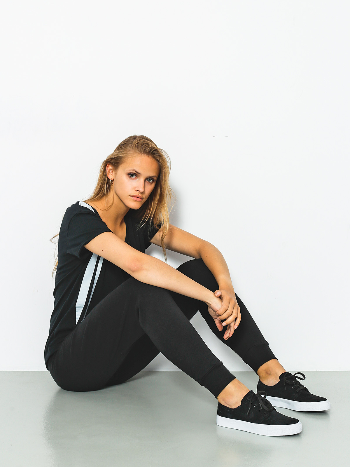 Roxy T-shirt The Backflip Wmn (anthracite)