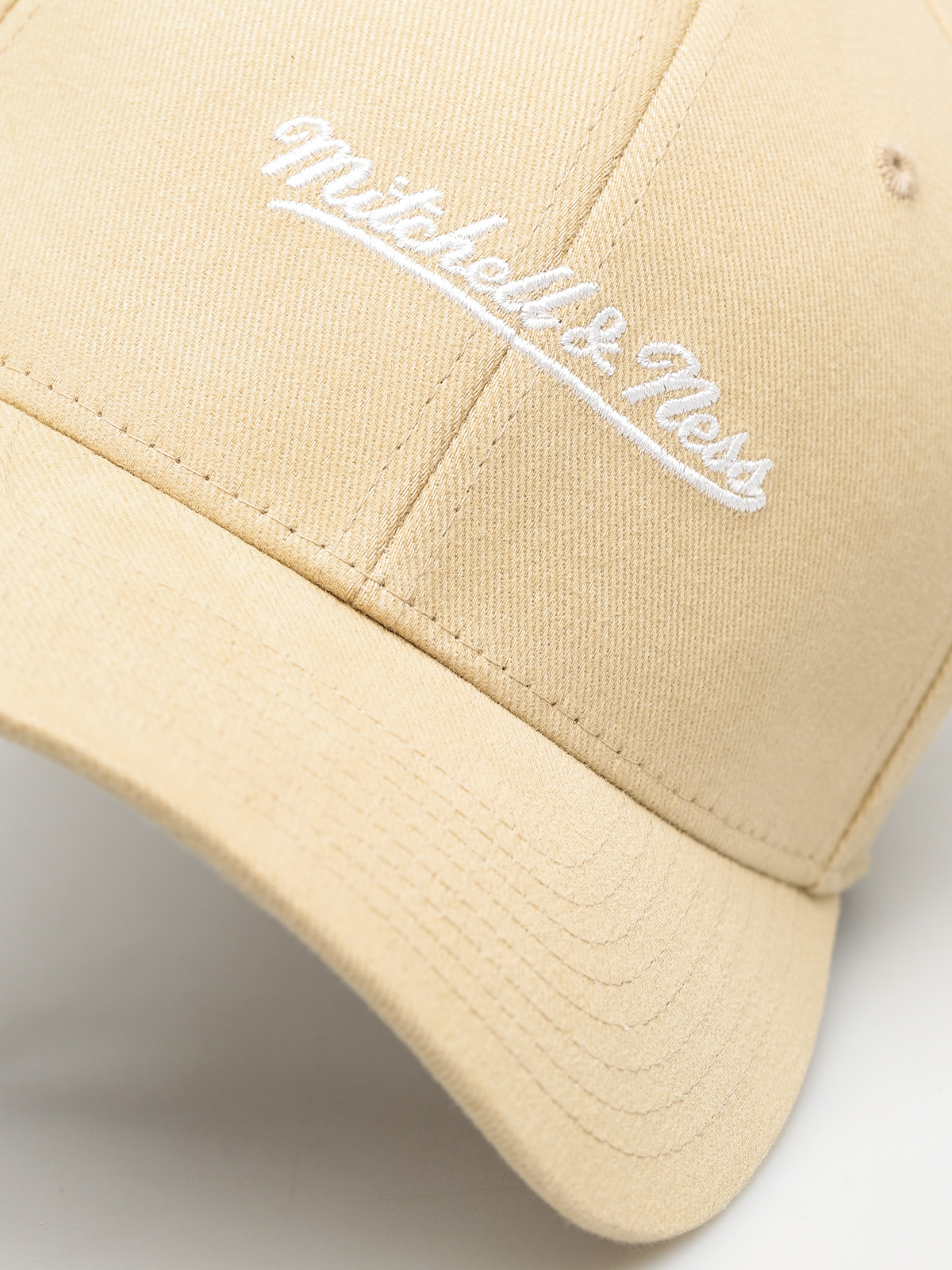 Mitchell & Ness Cap Flexfit 110 Low Pro ZD (straw)