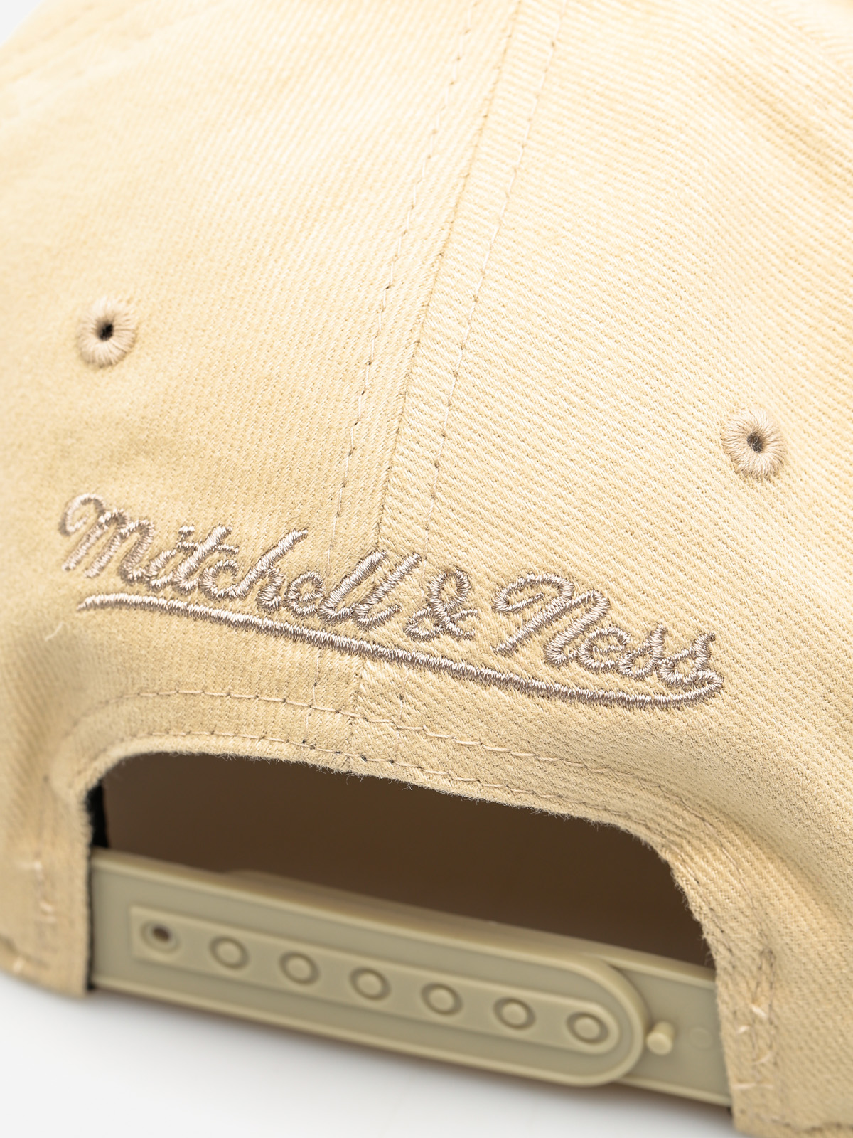 Mitchell & Ness Cap Flexfit 110 Low Pro ZD (straw)