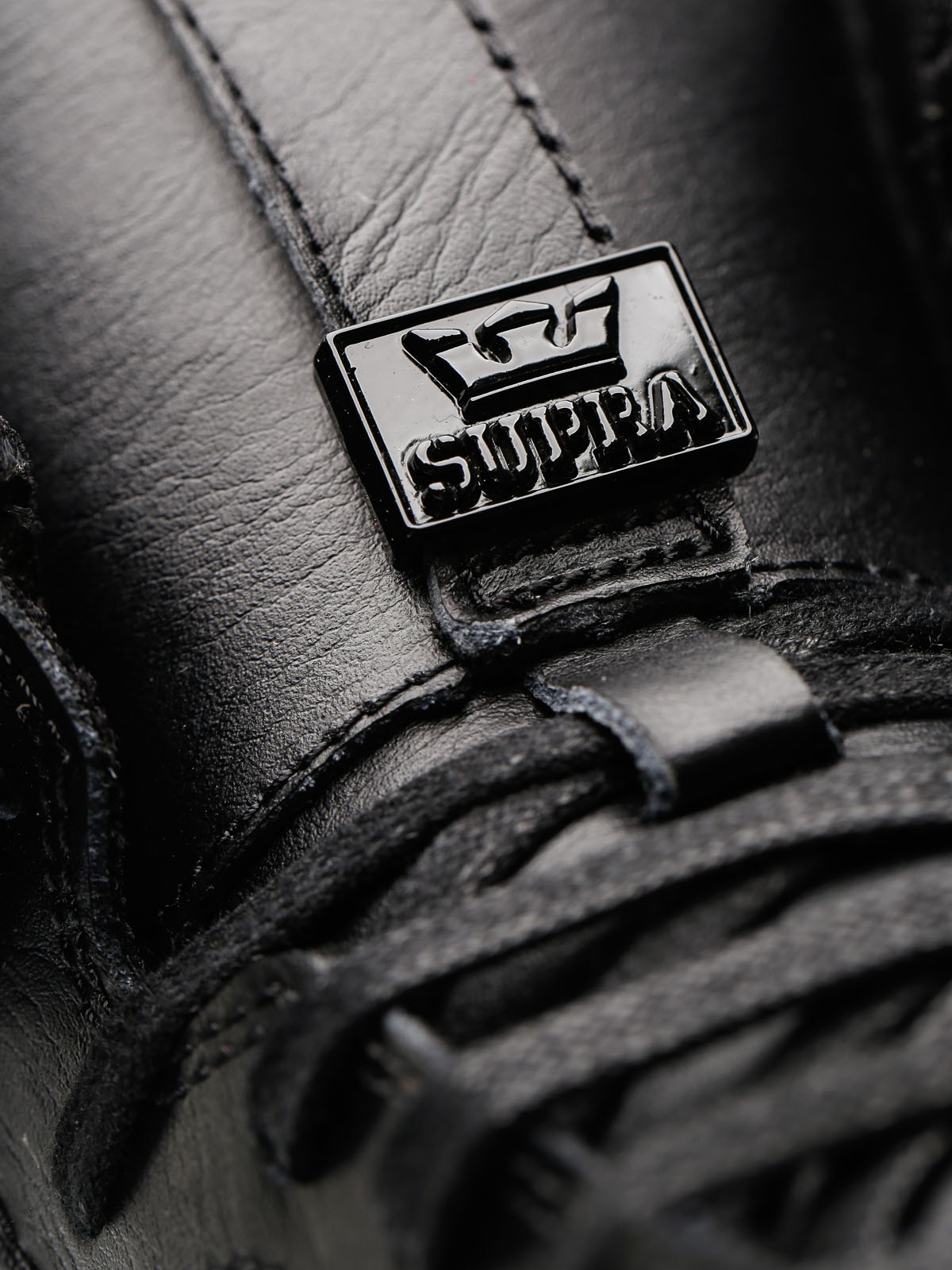 Supra Shoes Vaider (black/black red)