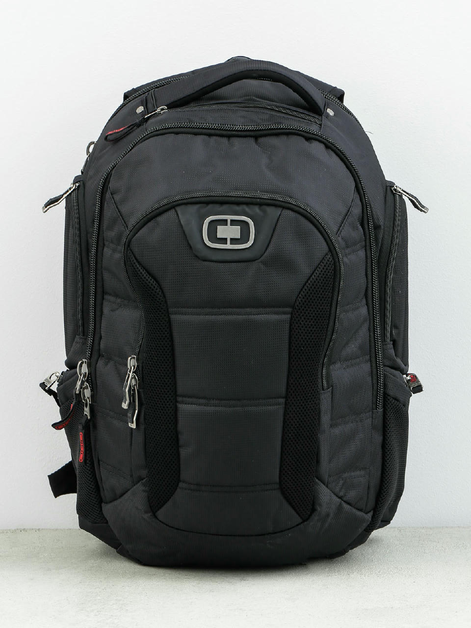 Ogio backpack Bandit 17 black (black)