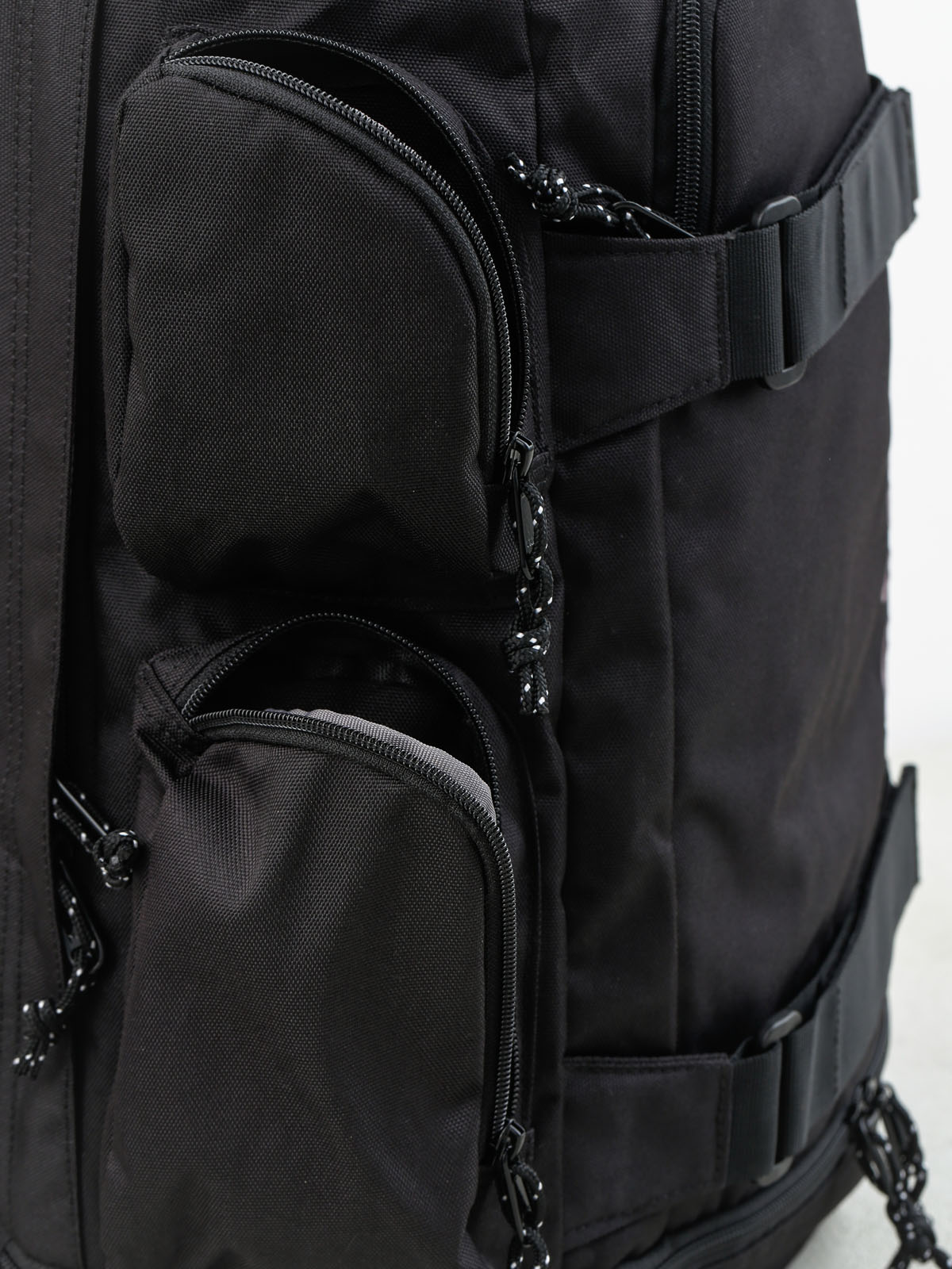 Burton Backpack Distortion (true black)