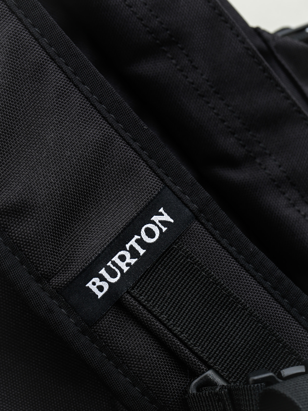 Burton Backpack Distortion (true black)
