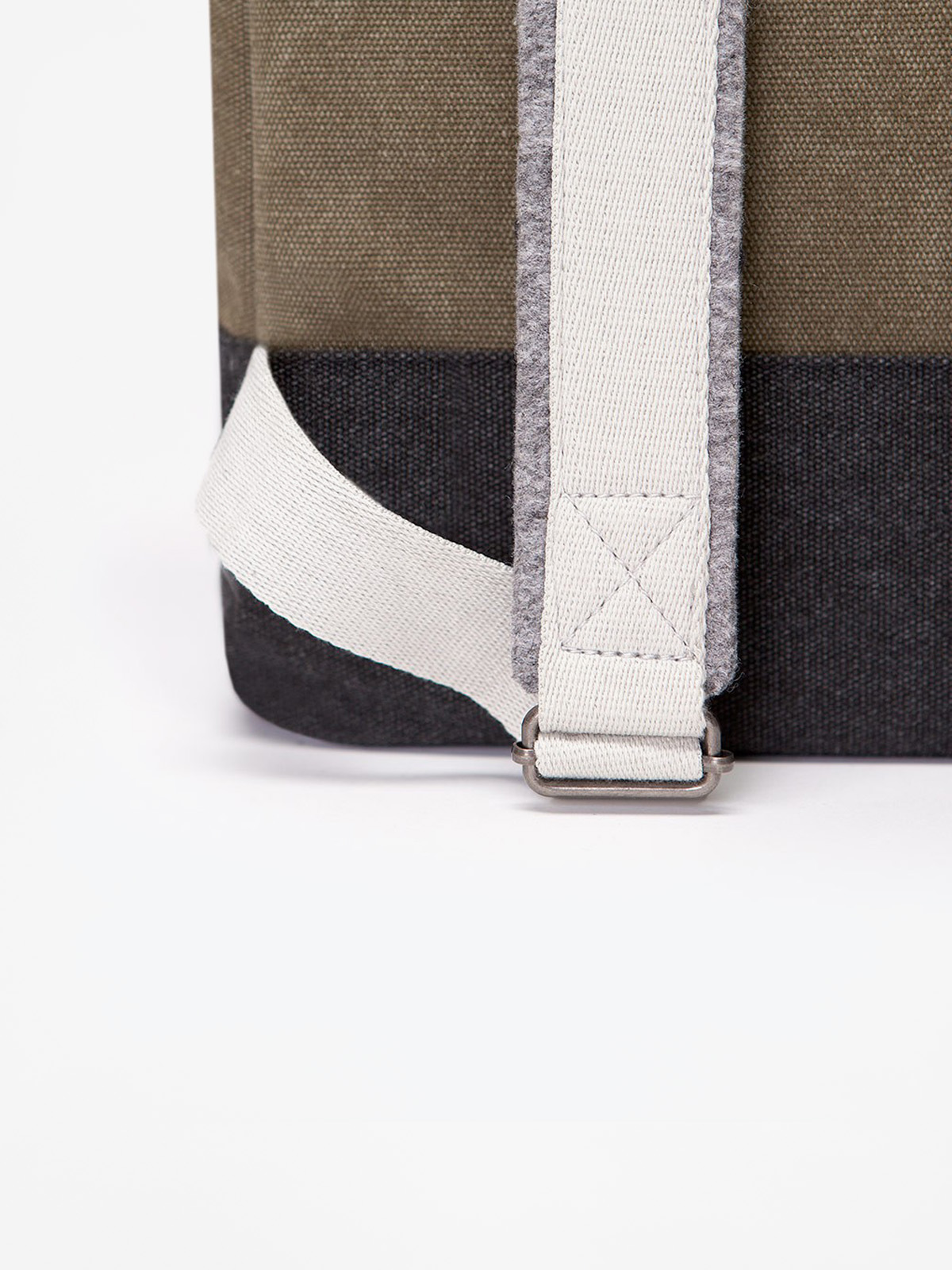 Ucon Acrobatics Backpack Hajo (olive/black)