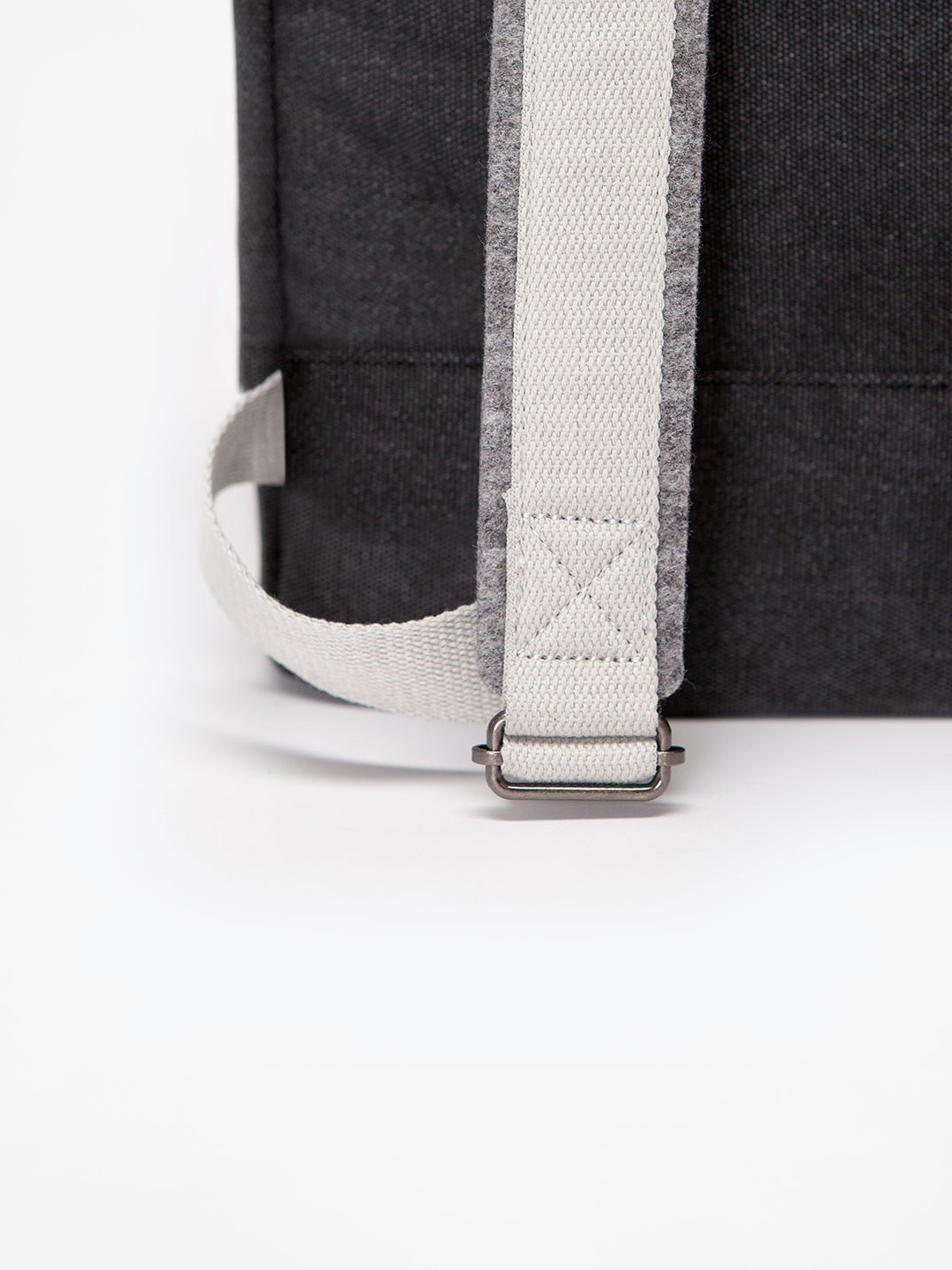 Ucon Acrobatics Backpack Hajo (black/grey)