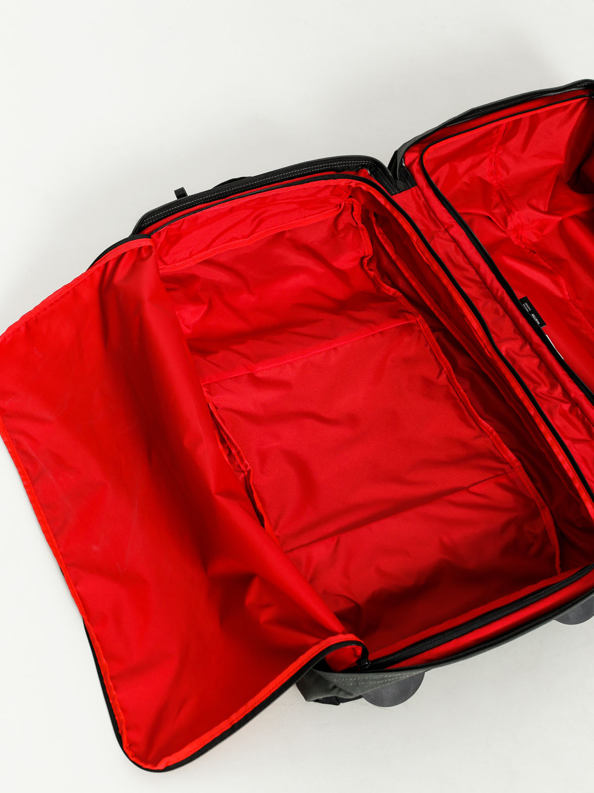 Burton Koffer Convoy Roller (blotto)