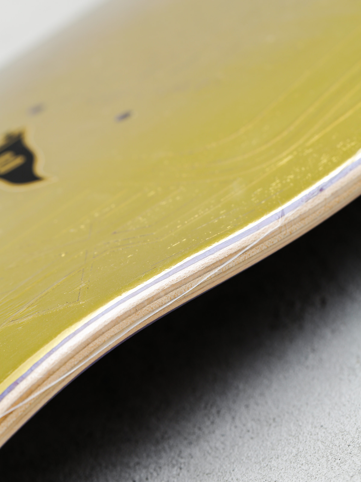 Primitive Deck Rodriguez Eagle (gold)