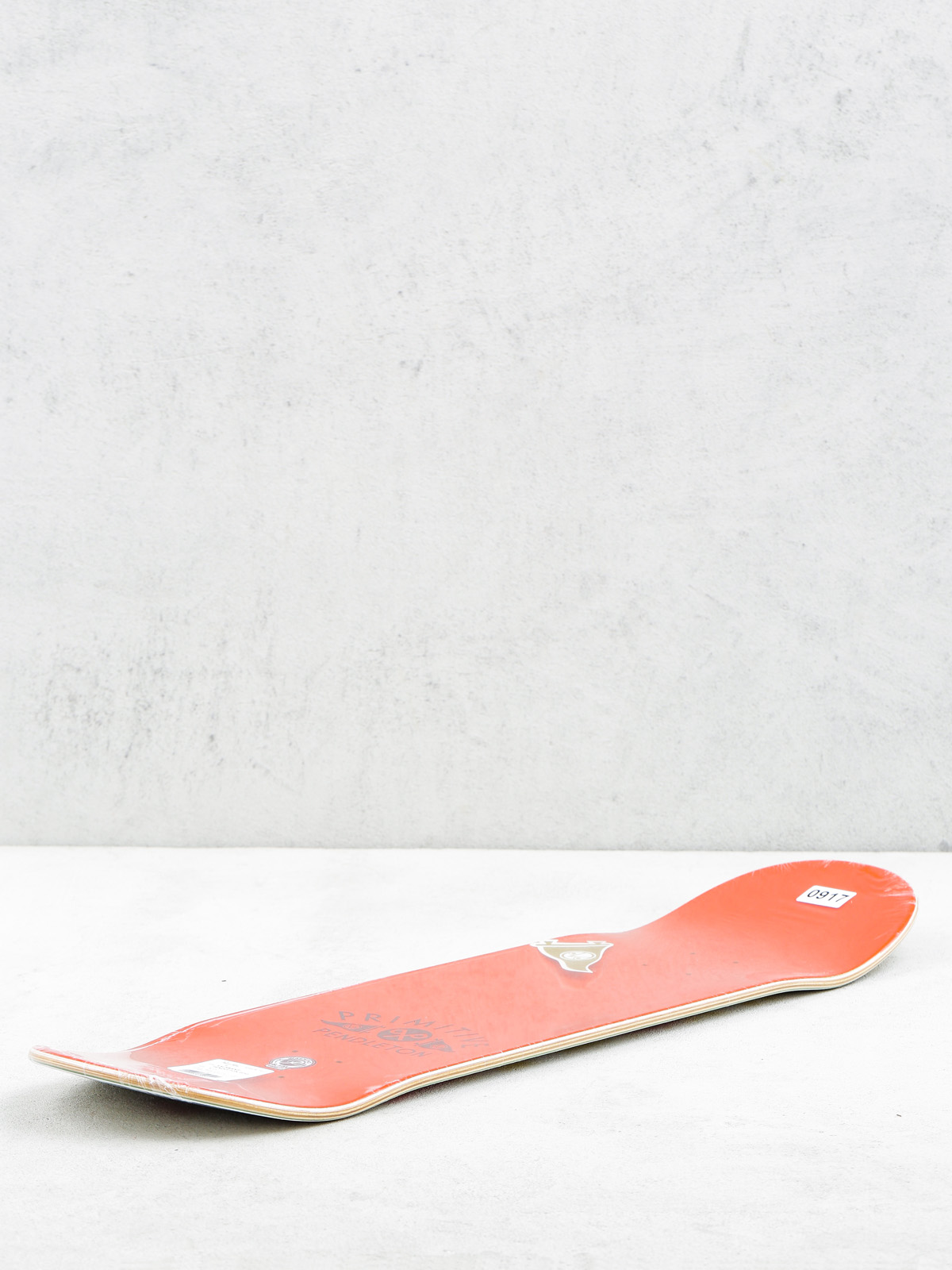 Primitive Deck Salabanzi Pendleton Zoo (white/red)