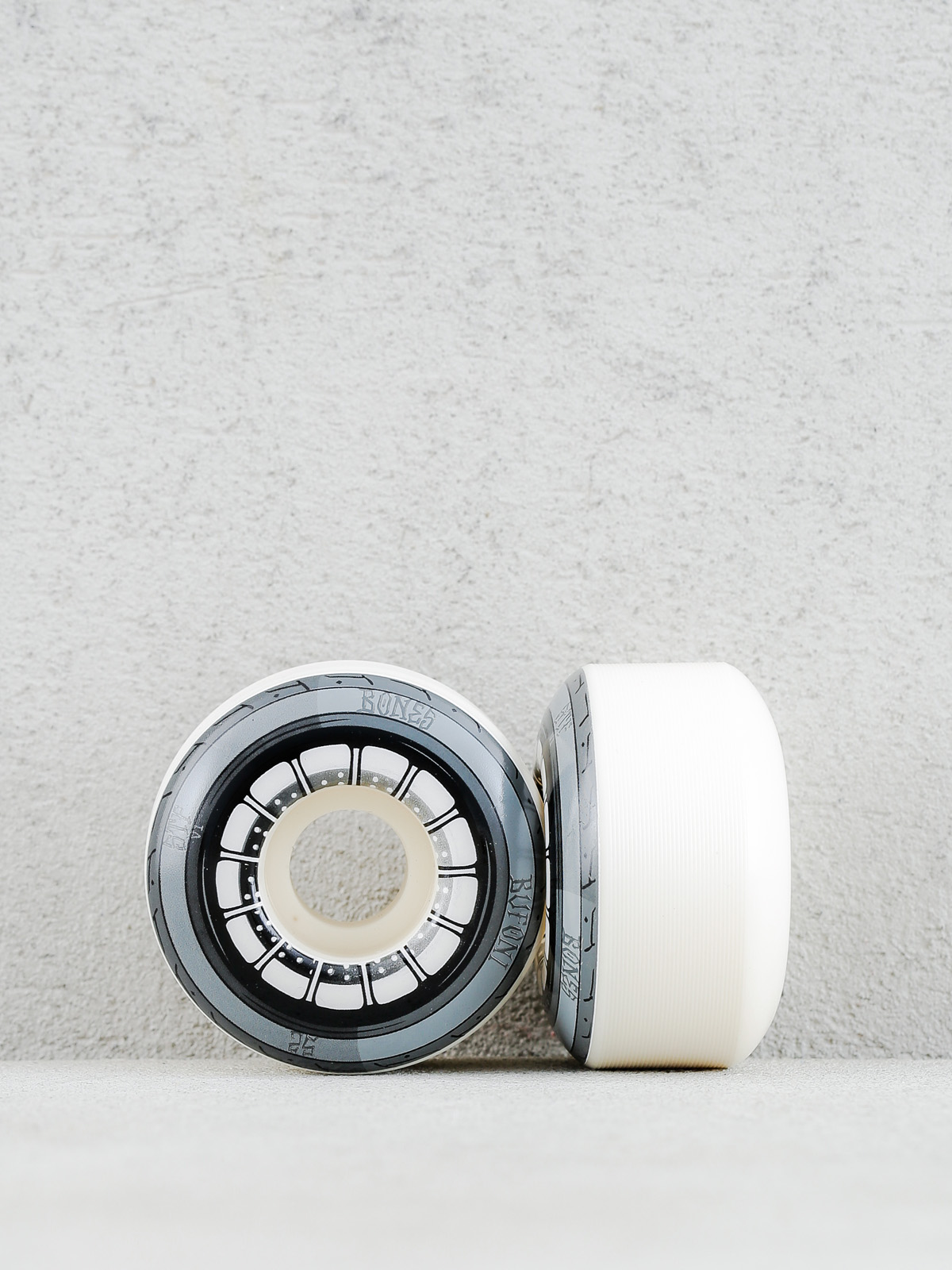 Bones Wheels Bufoni Harley Streettech Formula V1 (white/grey)