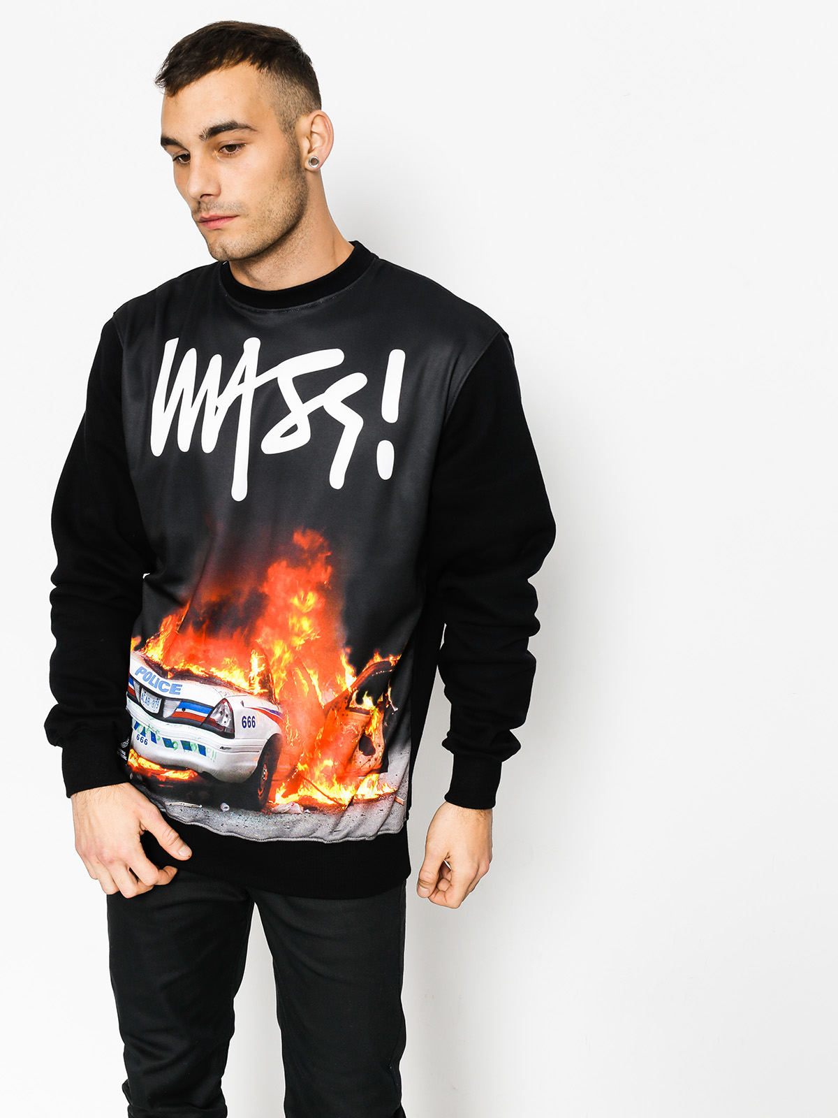 MassDnm Sweatshirt Burn Bi**h (black)