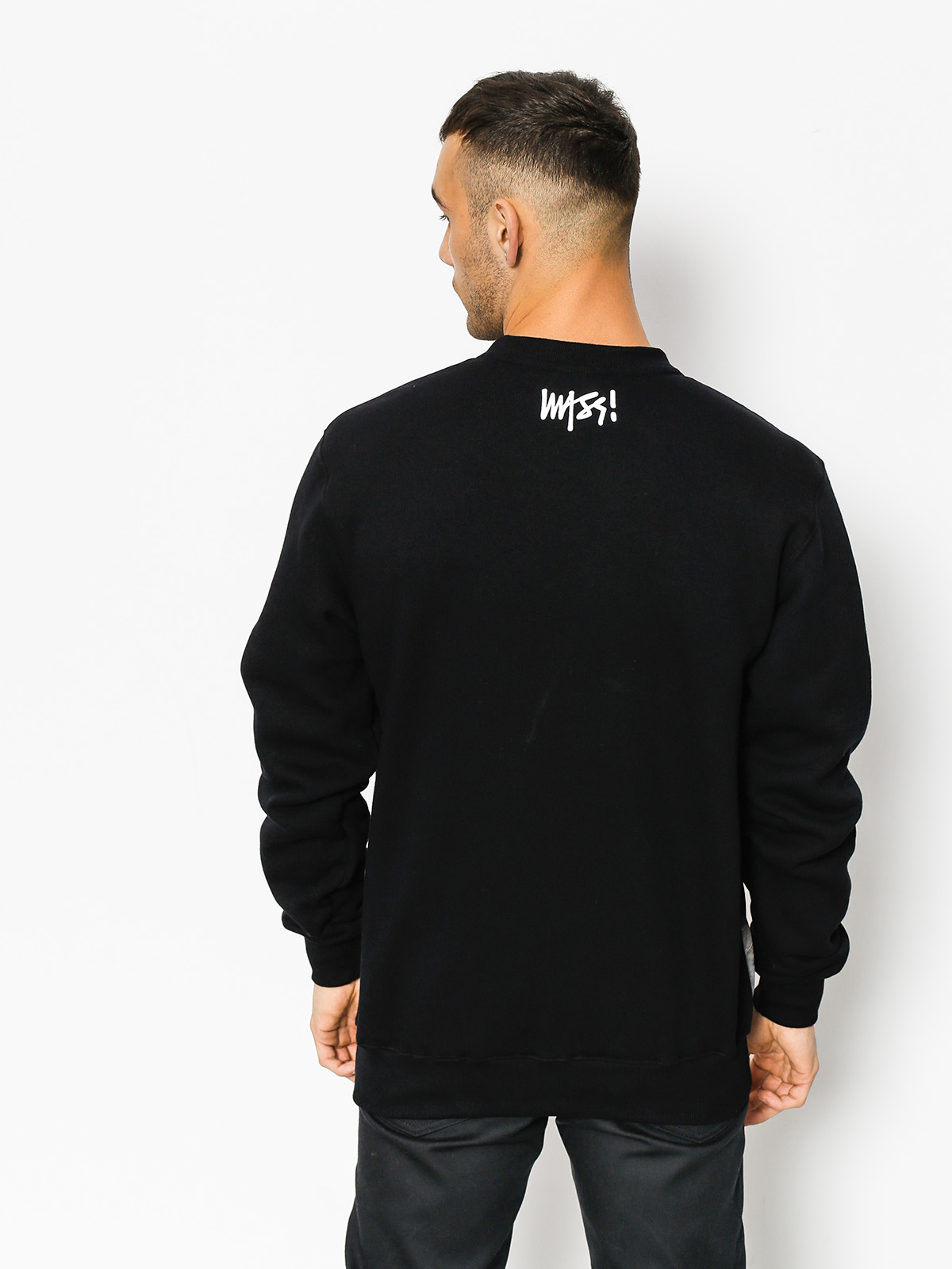 MassDnm Sweatshirt Burn Bi**h (black)