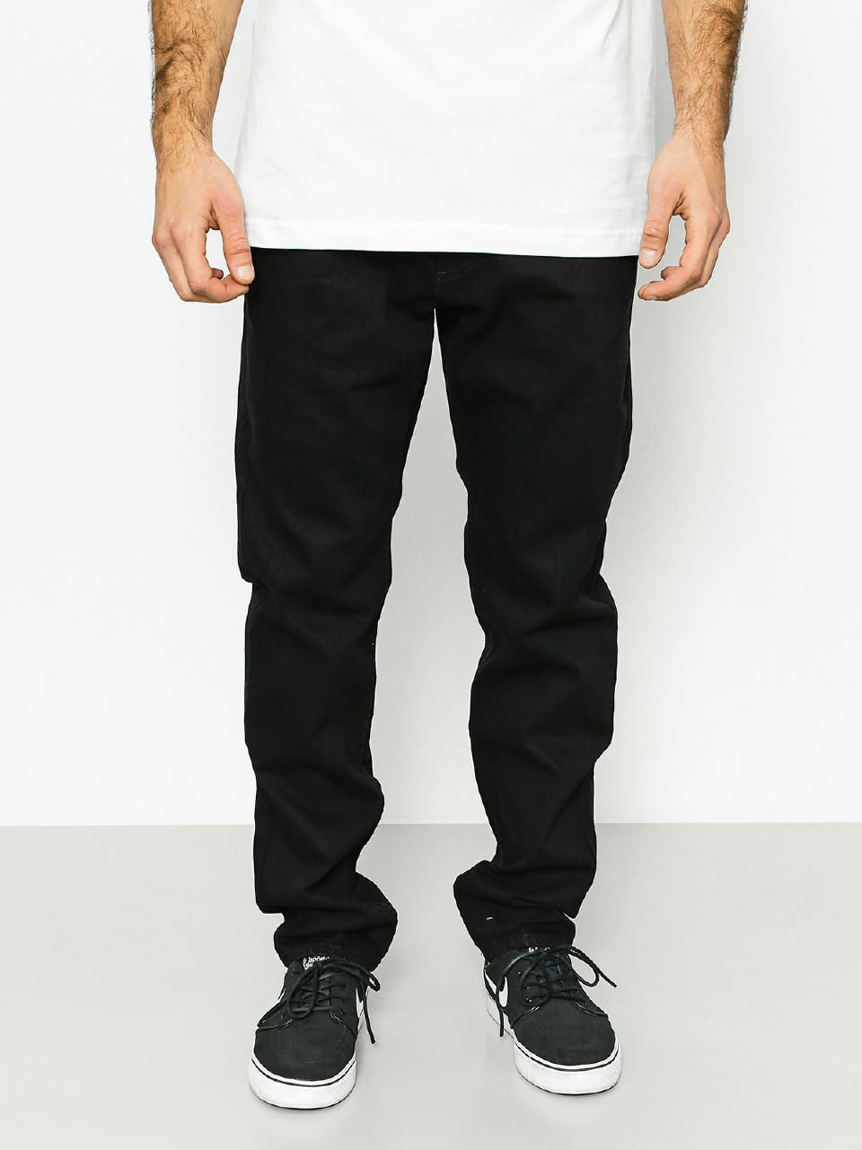 Vans Pants V46 Taper (overdye black)