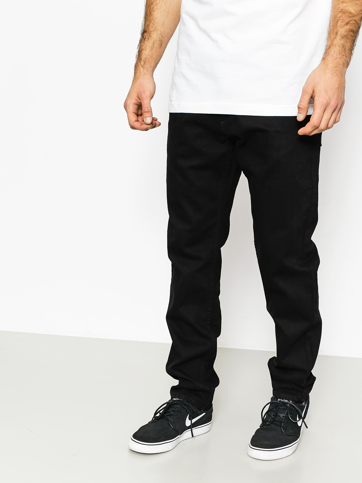 Vans Pants V46 Taper (overdye black)