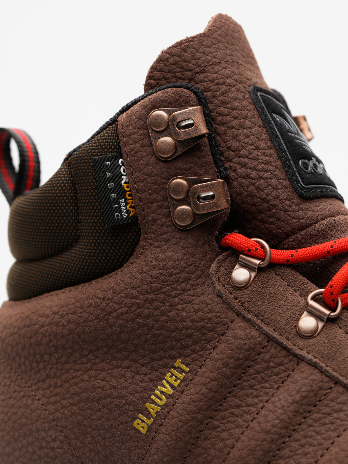 adidas Winter shoes Jake Boot 2.0 (brown/scarle/cblack)