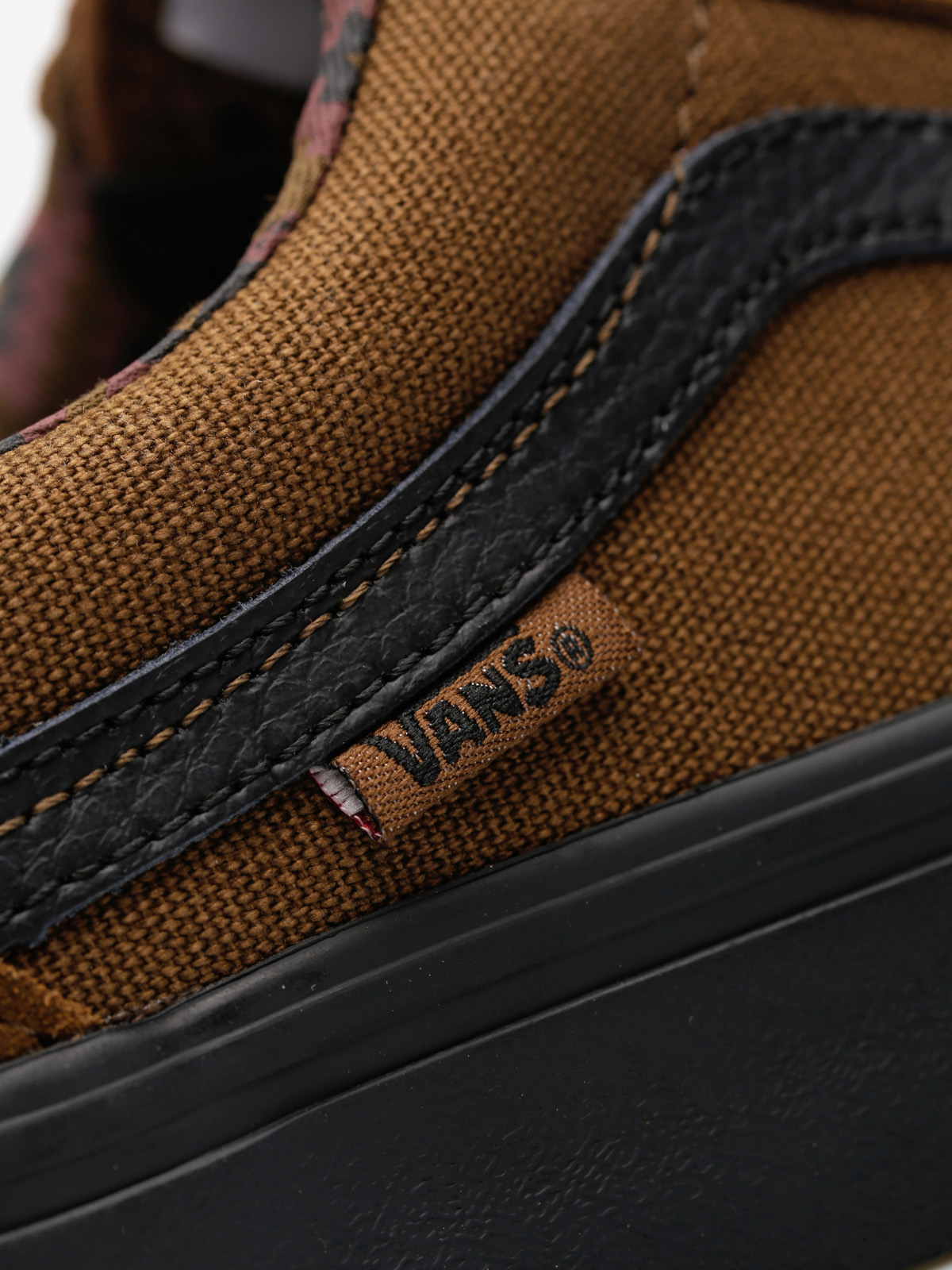 Vans Shoes Old Skool Pro (dakota roche/teak/black)