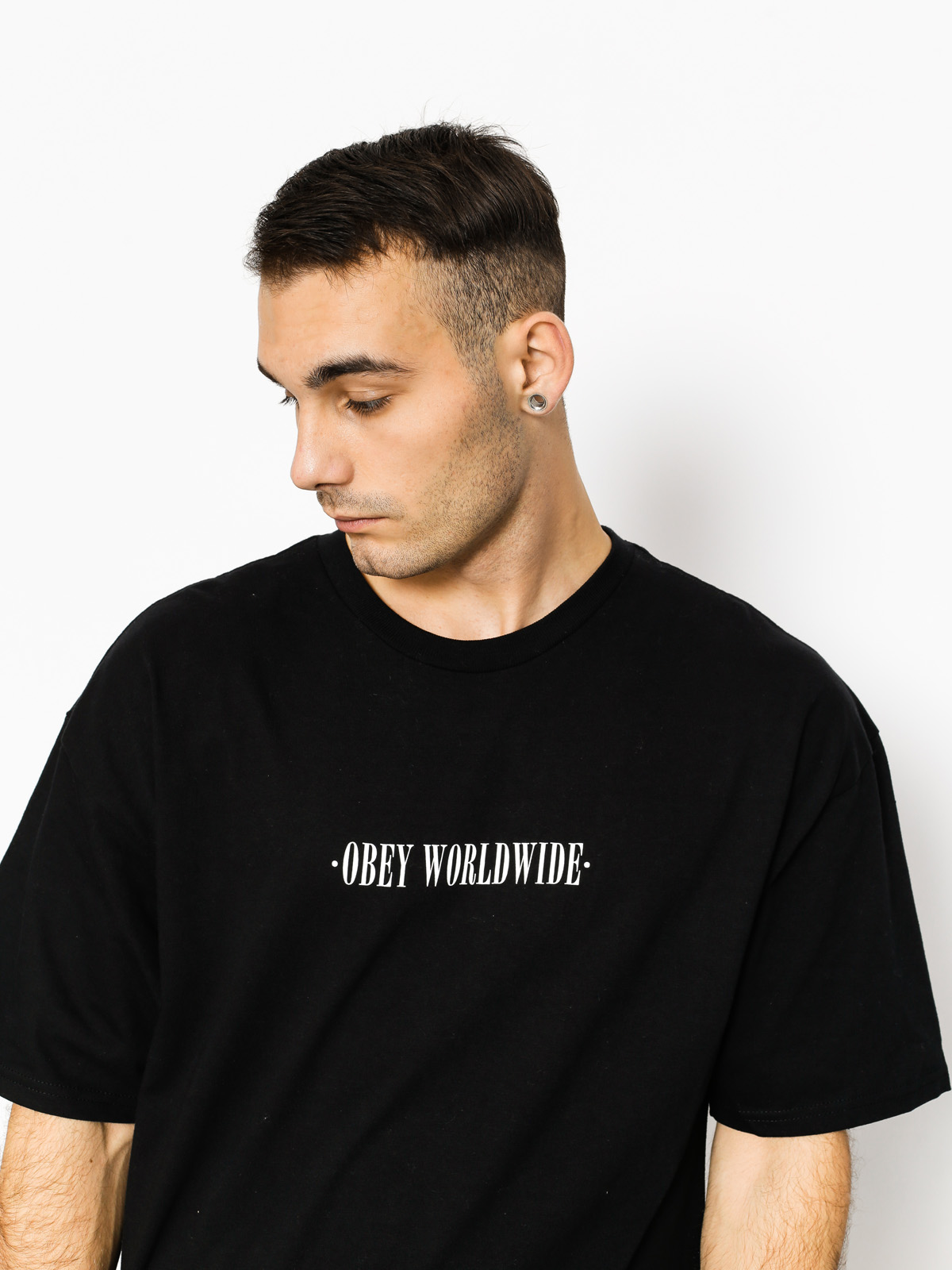 OBEY T-shirt Obey New Times Worldwide 