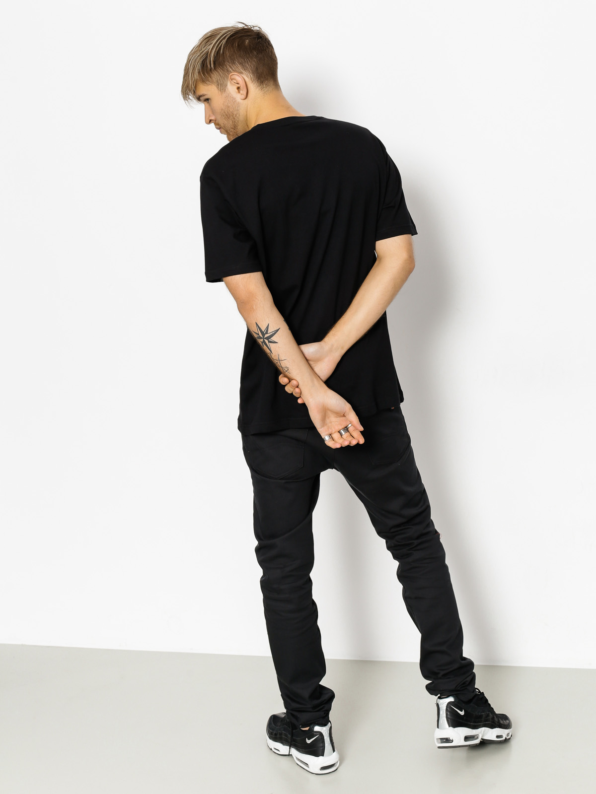 El Polako T-shirt Colors (black)