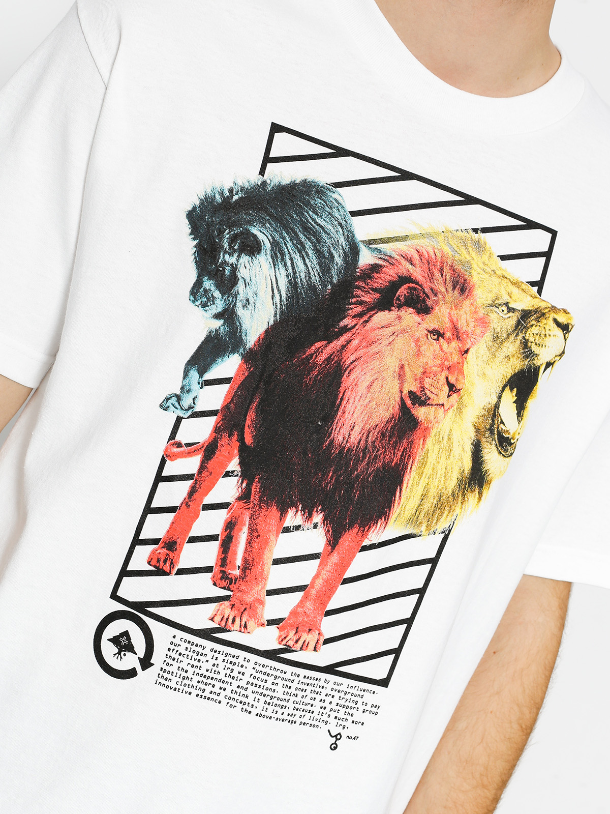 LRG T-shirt Three s A Lion (white)