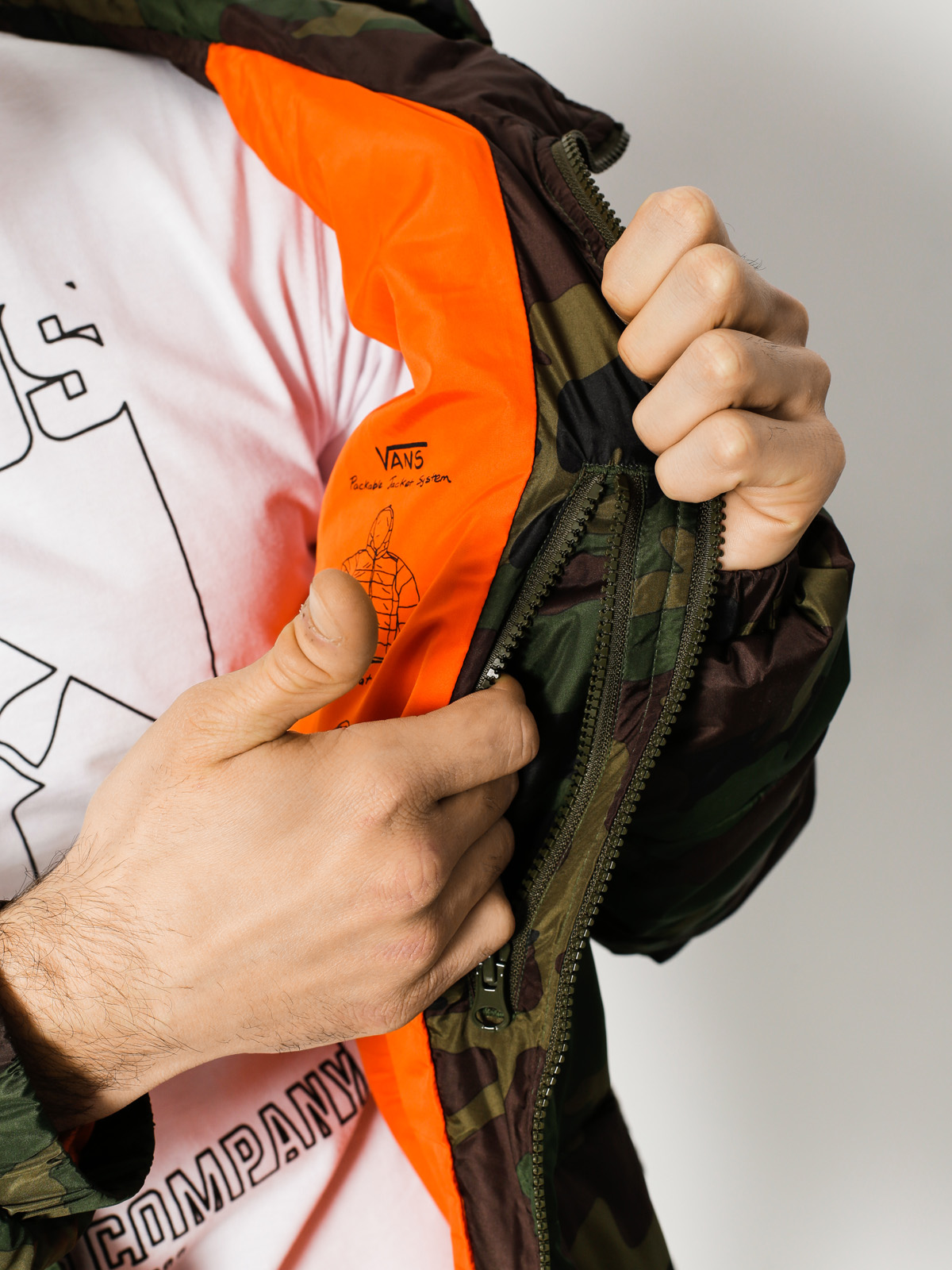 Vans Jacket Woodcrest Mte (camo)