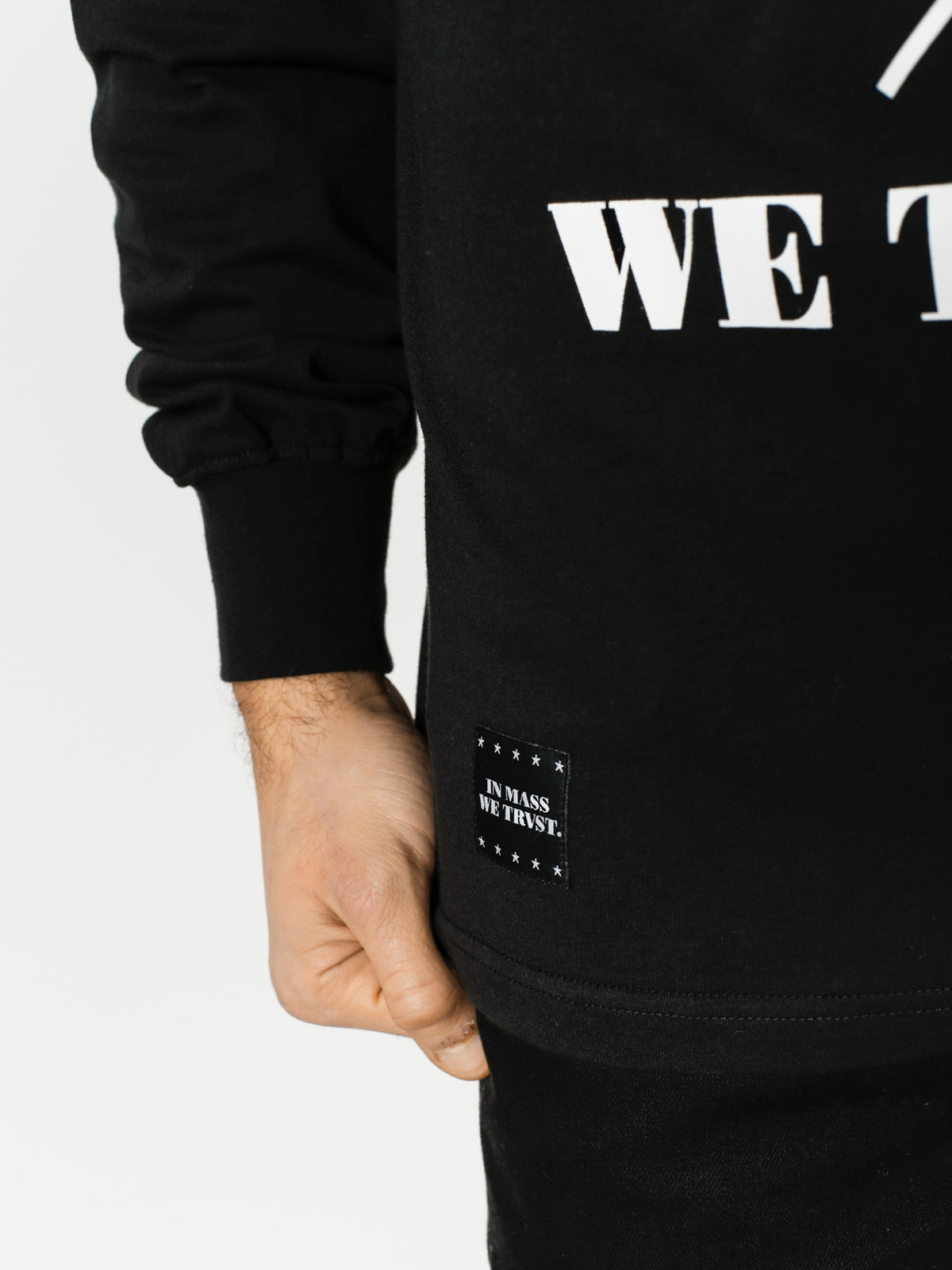 MassDnm Longsleeve Boss (black)