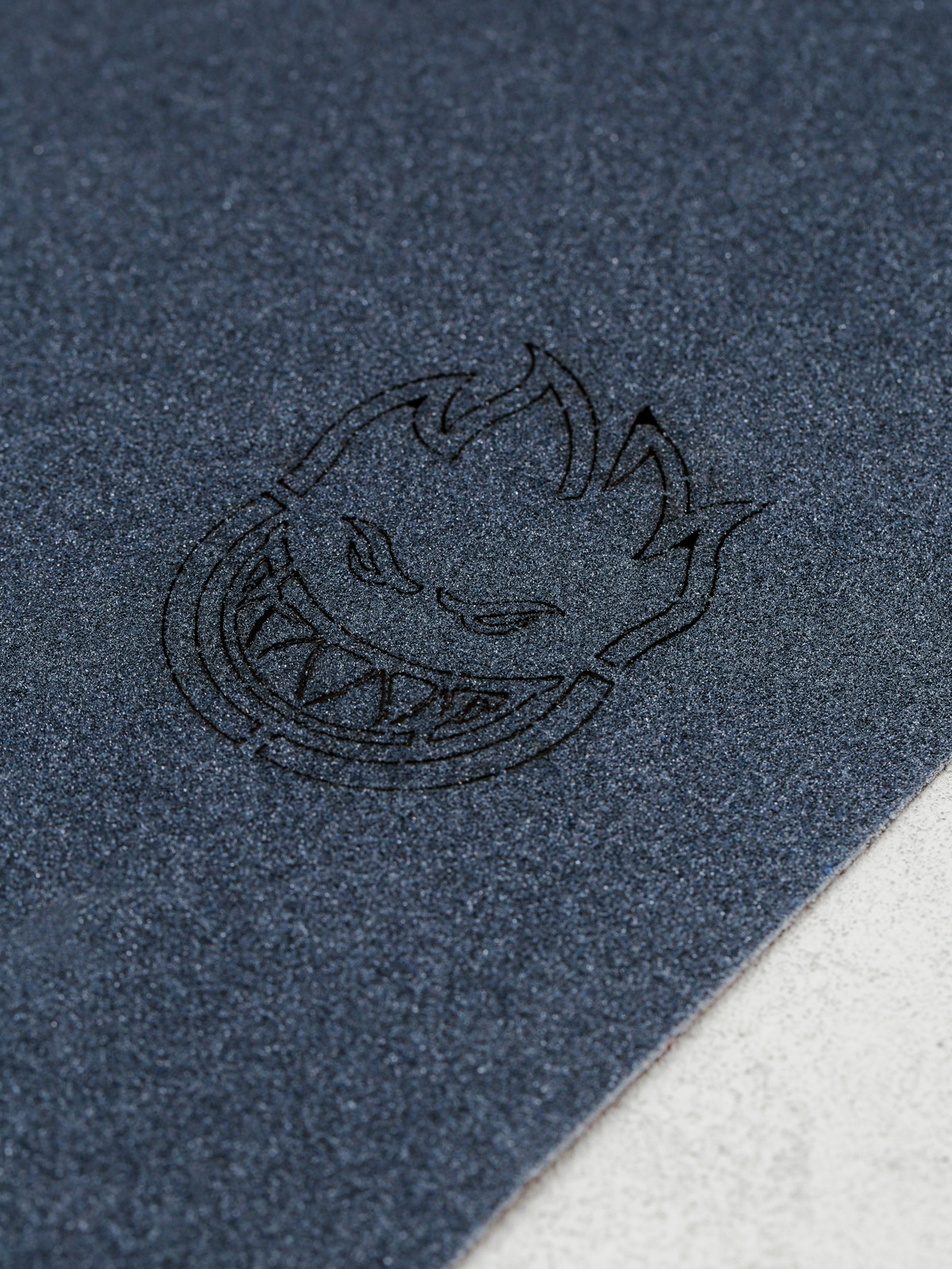 Mob Skateboards Grip Spitfire Commando (black)