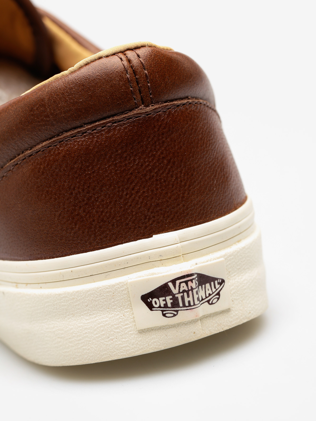 Vans Shoes Era (lux leather/shaved chocolate/porcini)