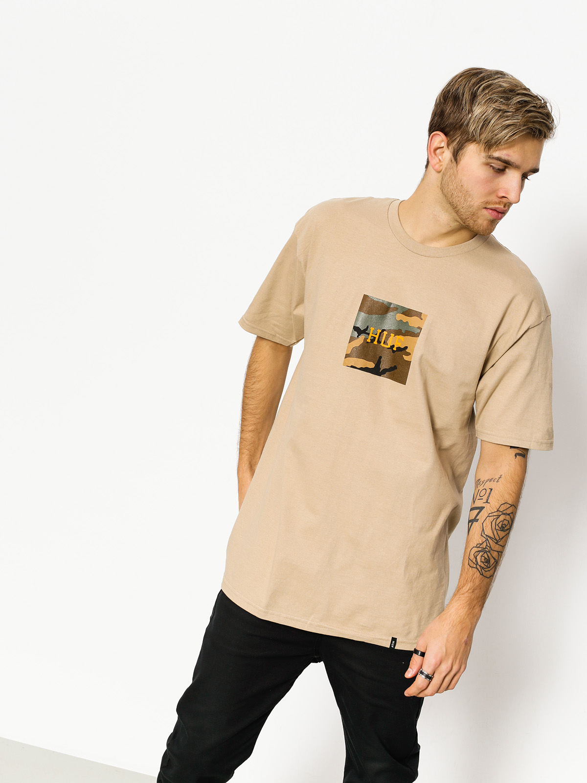 HUF T-Shirt Ambush Camo Box Logo (sand)