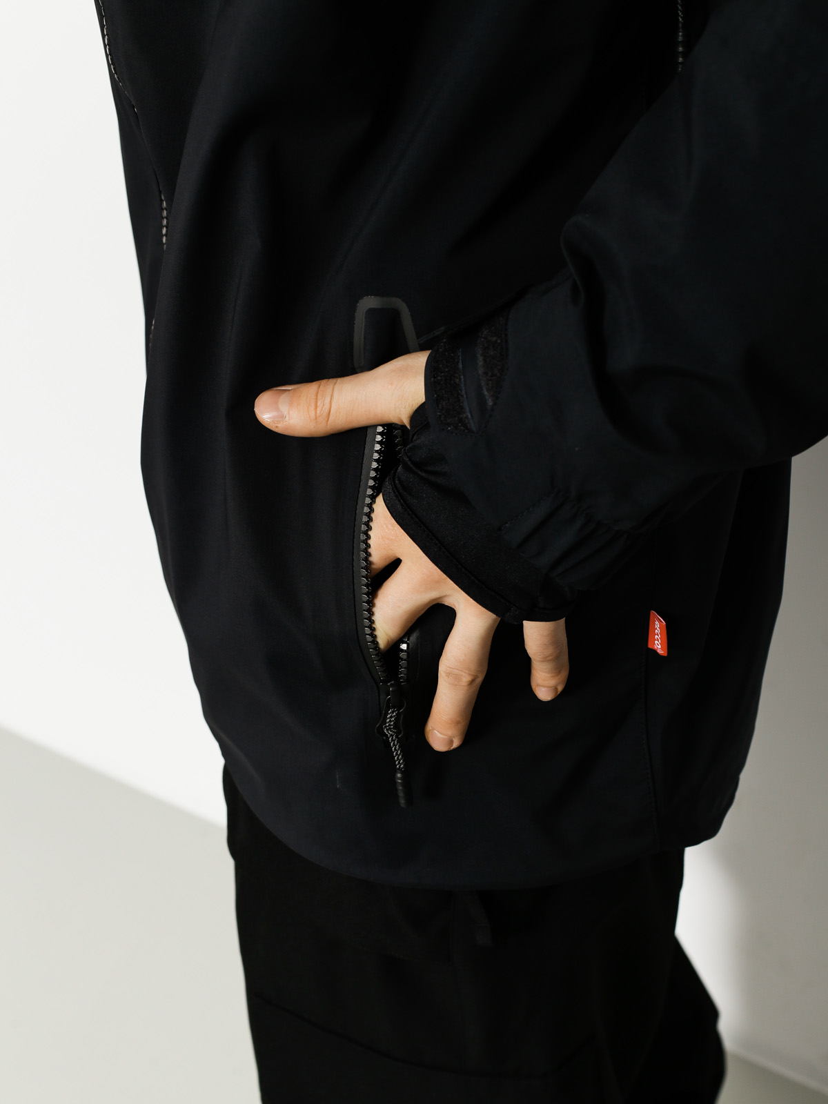 Mens Volcom Snowboard jacket Td2 Gore Tex (blk)