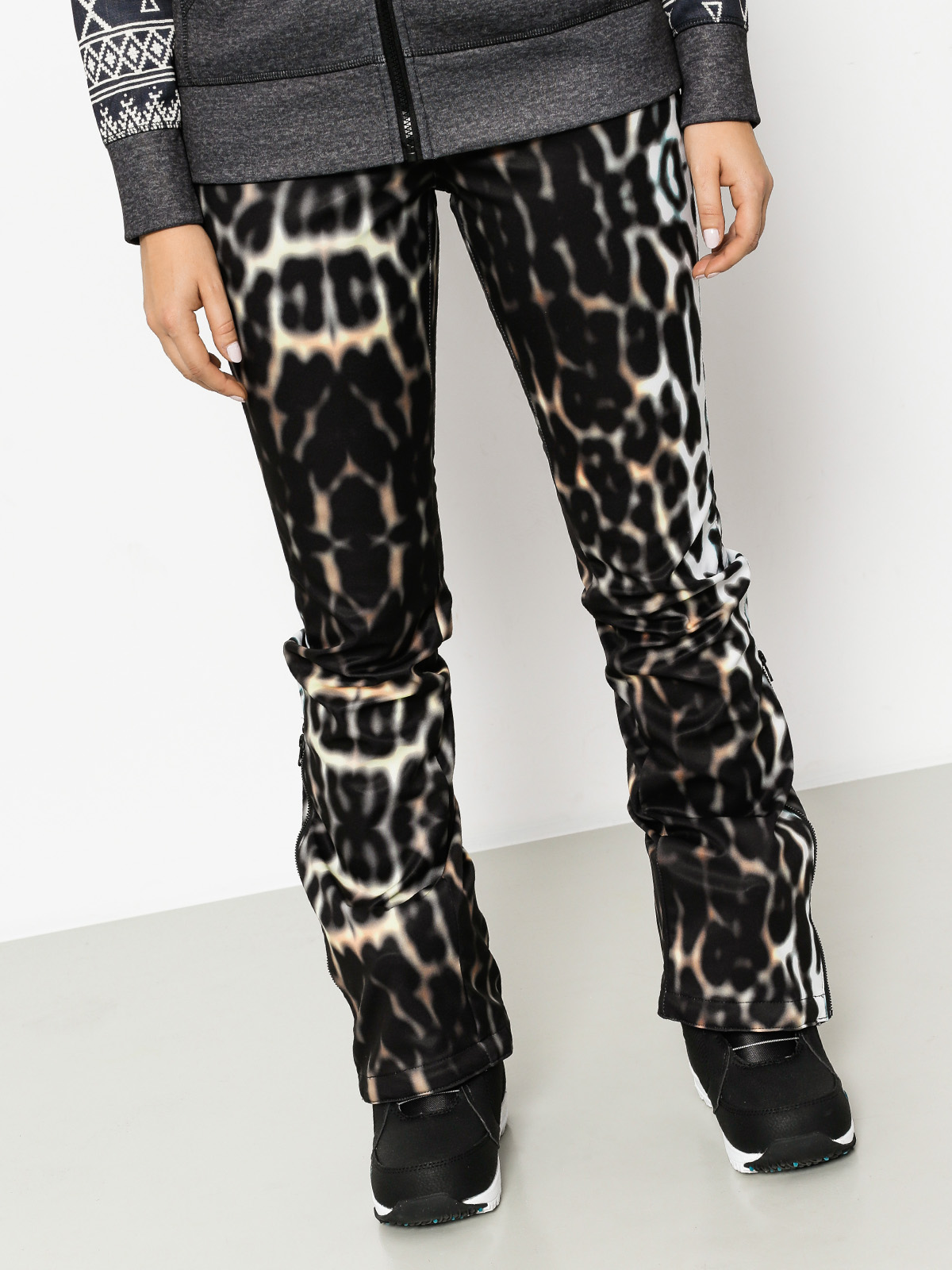 Womens Volcom Snowboard pants Battle Stretch (che)