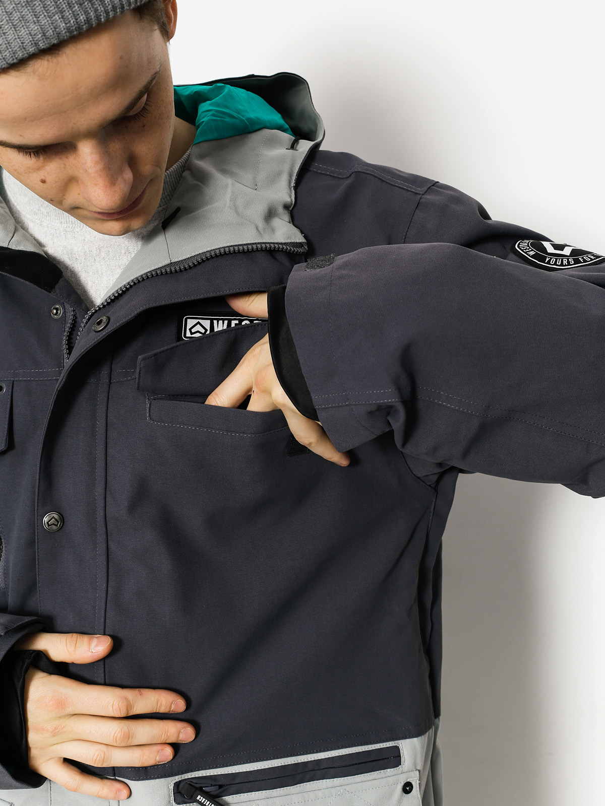 Mens Westbeach Snowboard jacket Trojan Jacket (steel/grey skies)