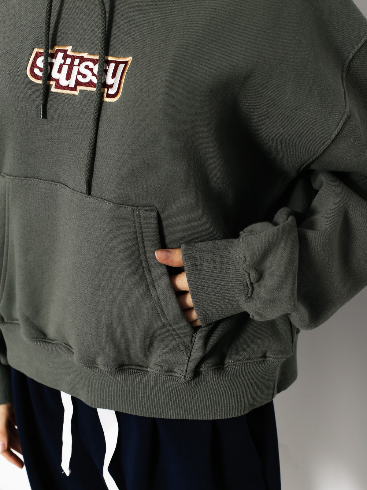Stussy Hoodie Civil Cropped HD Wmn (sage)