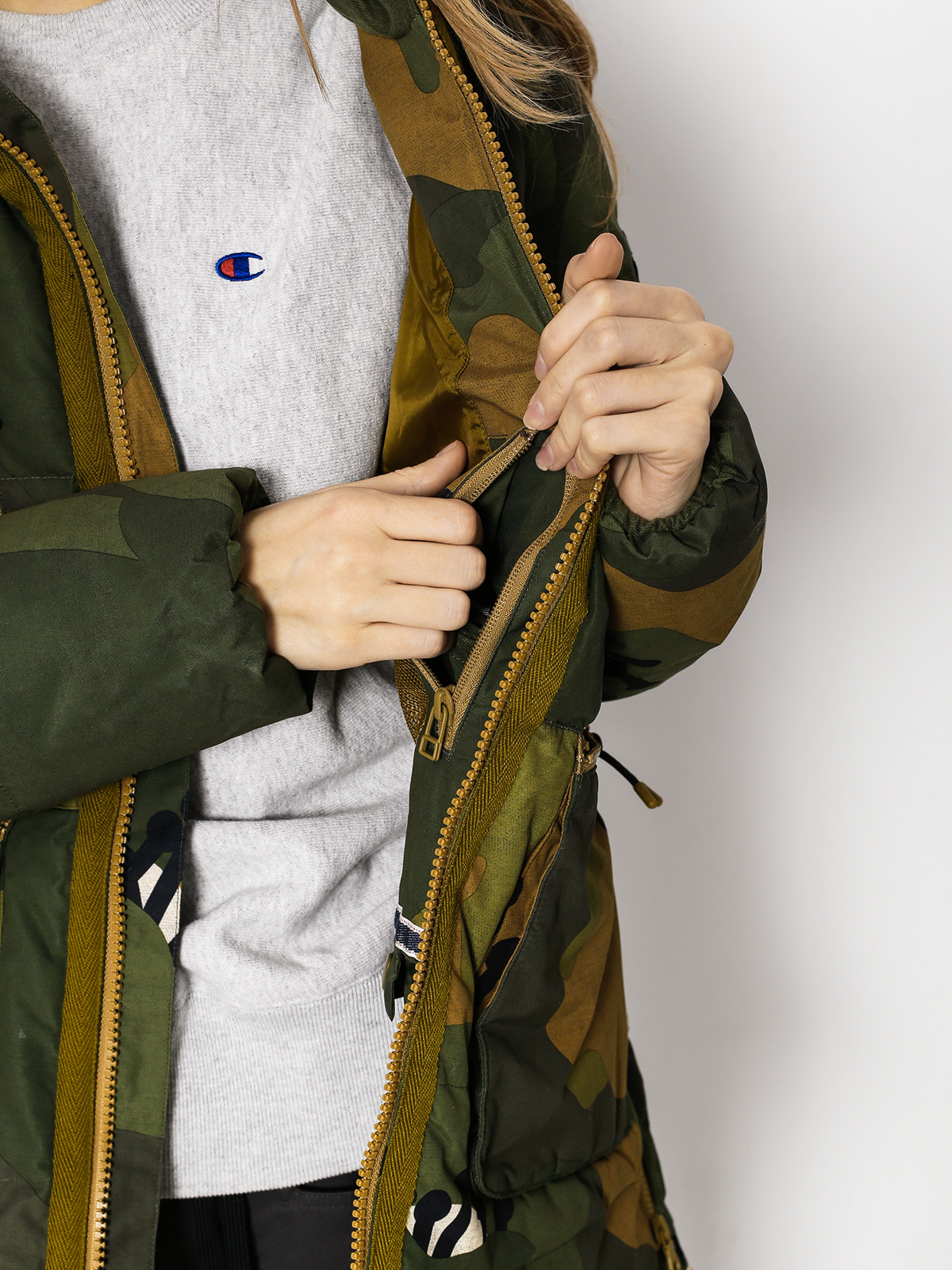 Womens Burton Snowboard jacket King Pine (forest poppyfield)