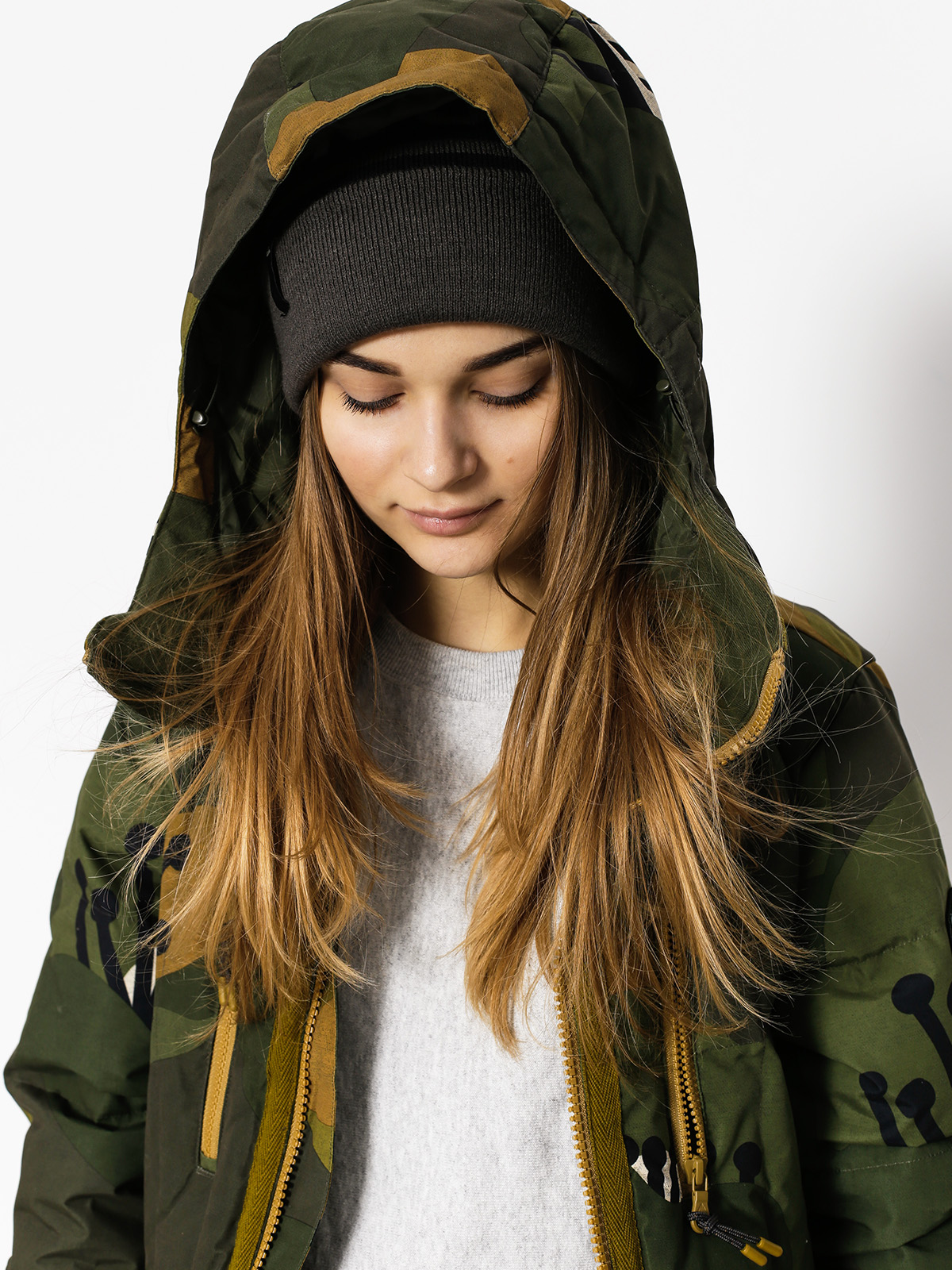 Womens Burton Snowboard jacket King Pine (forest poppyfield)