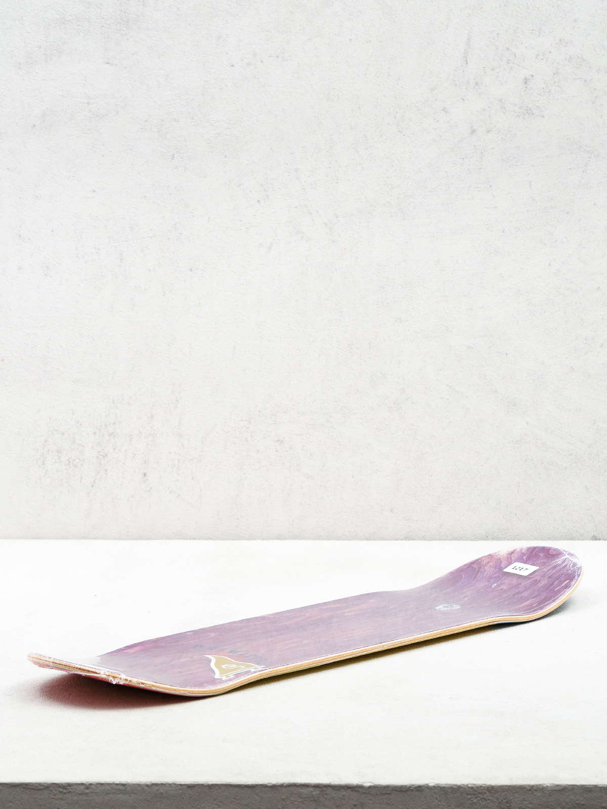 Primitive Deck Rodriguez Pin Up (domino girl/yellow/red)