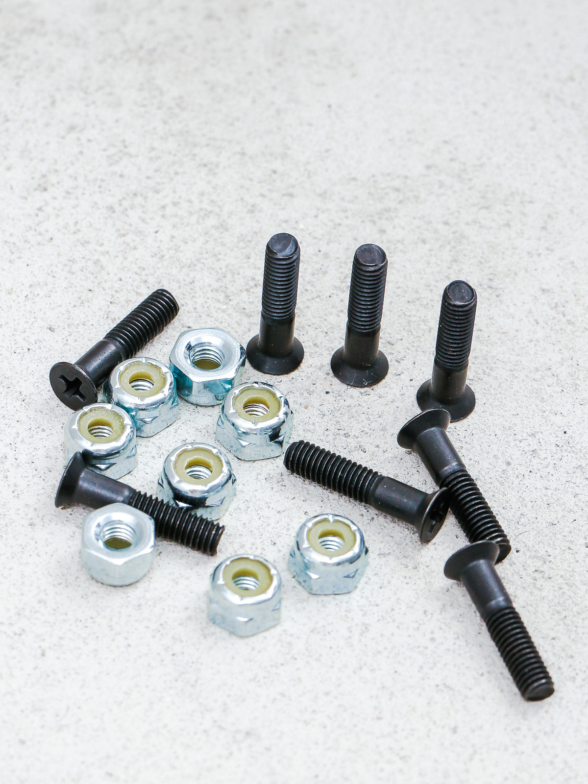 Bro Style Bolts Hardware Phillips Head (black/silver)