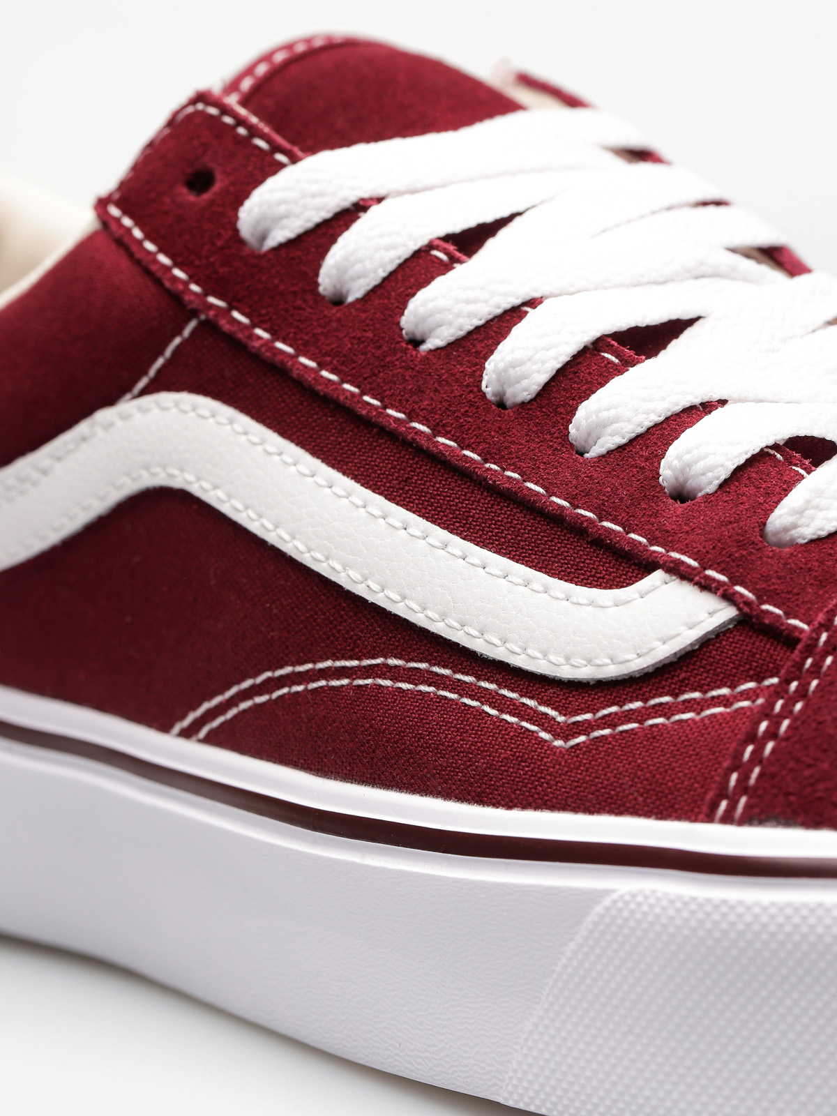 Vans Shoes Old Skool Lite (suede/canvas/port/royale/true/white)