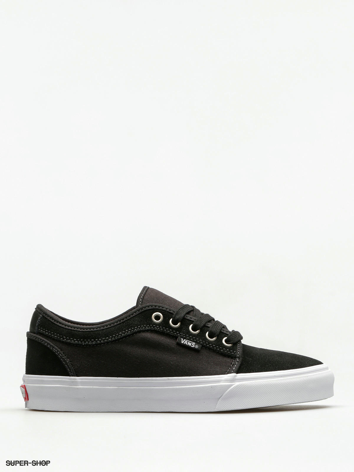 vans chukka low black white chili pepper