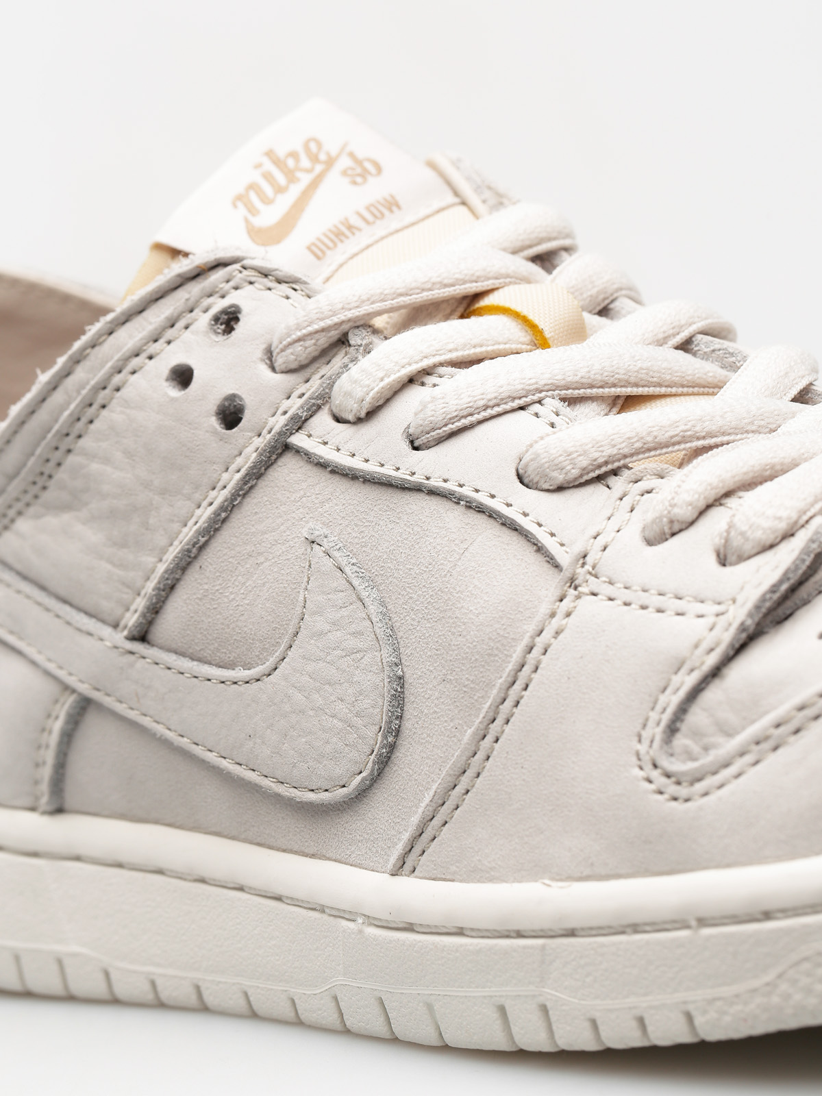 Nike SB Shoes Zoom Dunk Low Pro Deconstructed (light bone/light bone summit white khaki)
