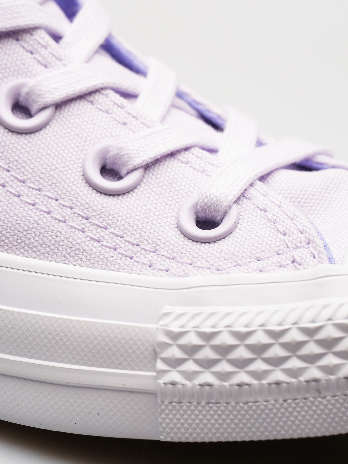 Converse Chucks Chuck Taylor All Star Hi (barely grape/twilight pulse)