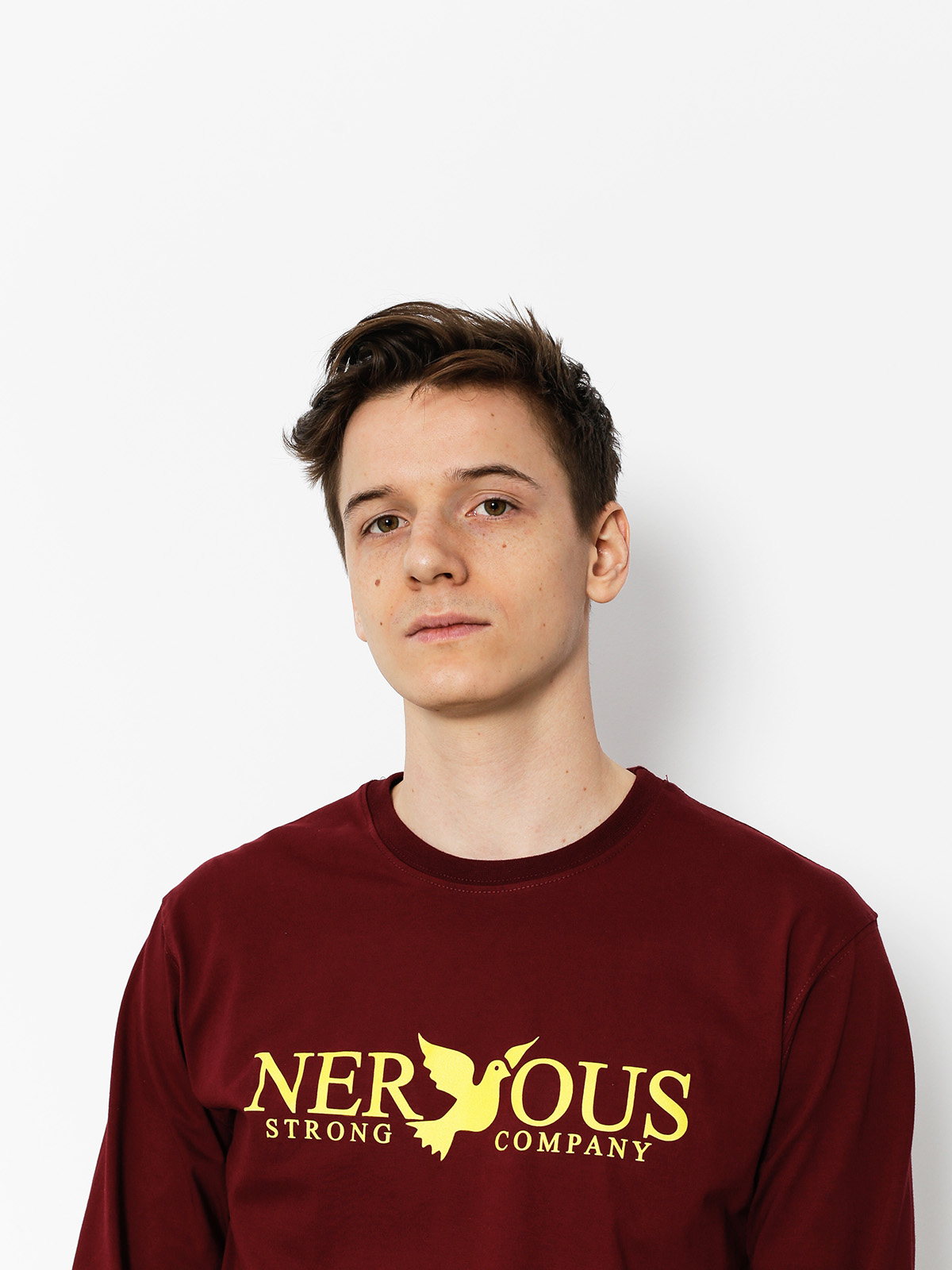 Nervous Longsleeve Classic (maroon)