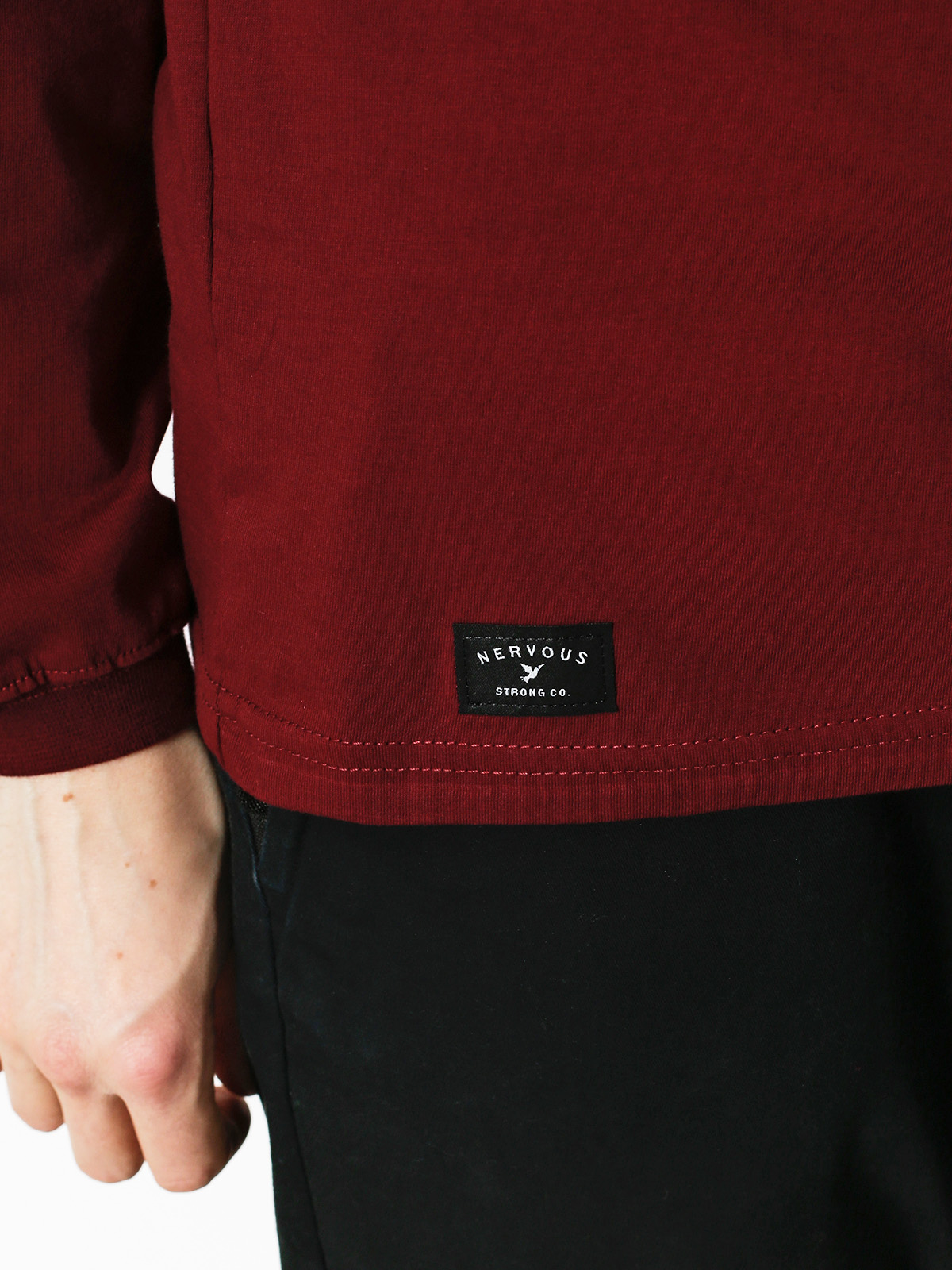 Nervous Longsleeve Classic (maroon)