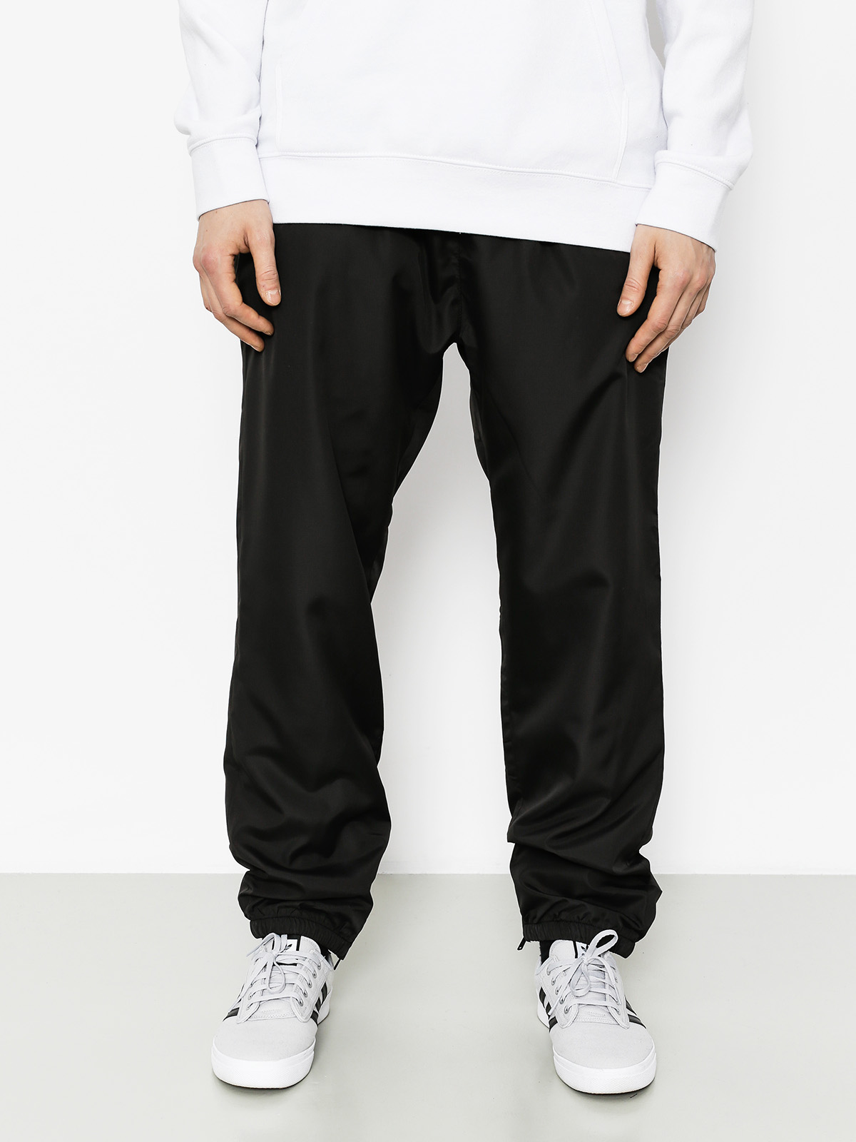 dc track pants