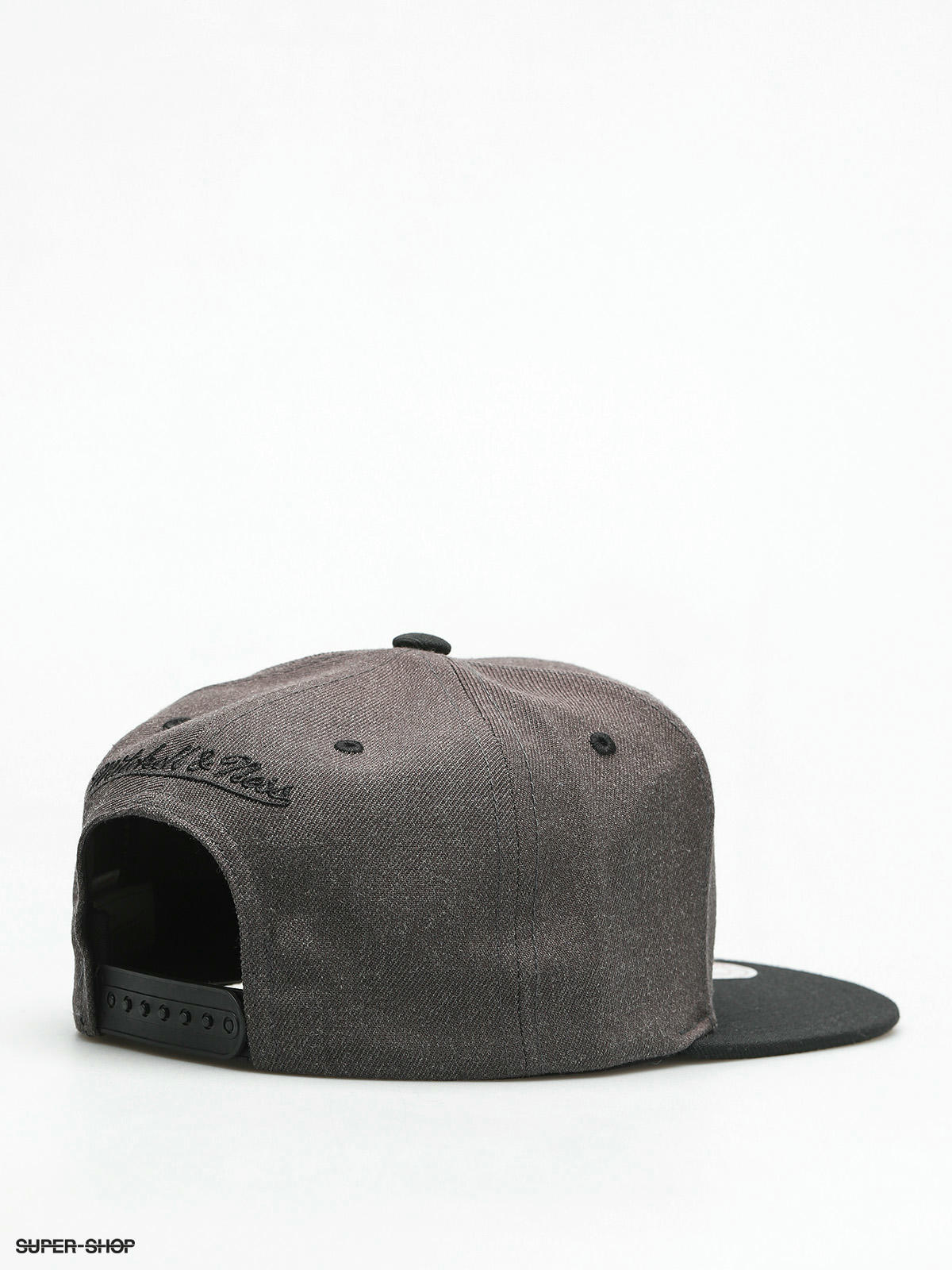 Mitchell & Ness box logo snapback cap in black