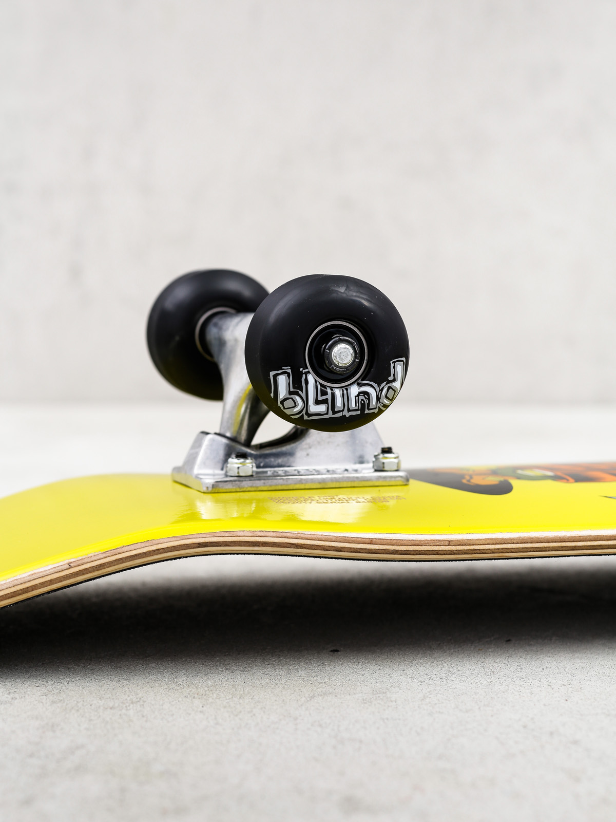 Blind Skateboard New Bone Thug Yth Sft Whl (yellow)
