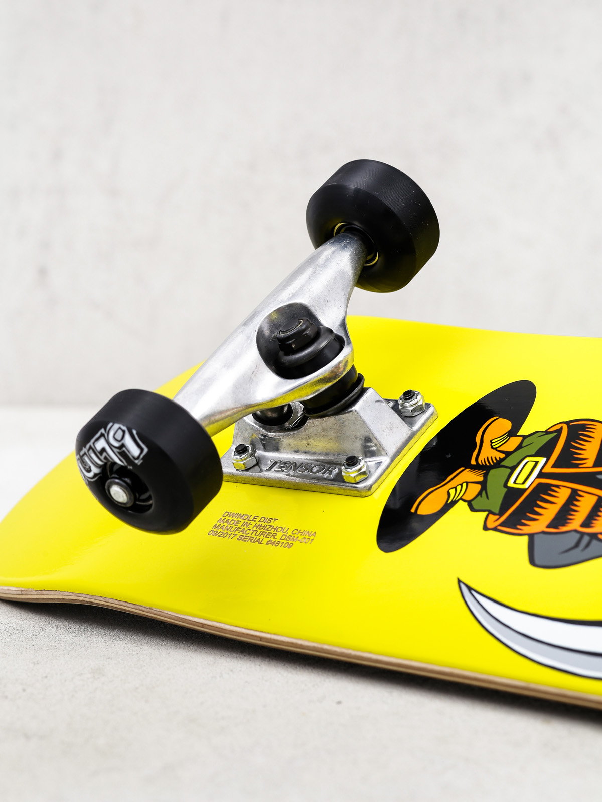 Blind Skateboard New Bone Thug Yth Sft Whl (yellow)