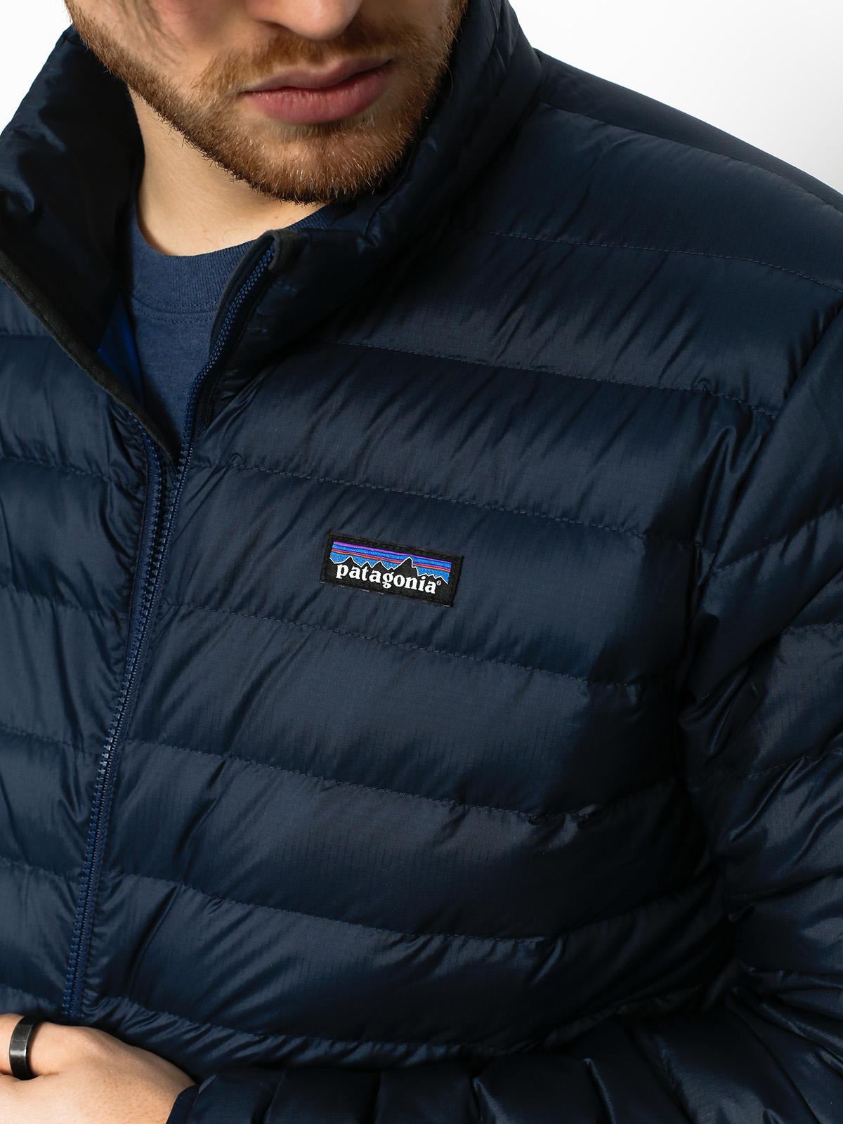 patagonia down sweater navy blue