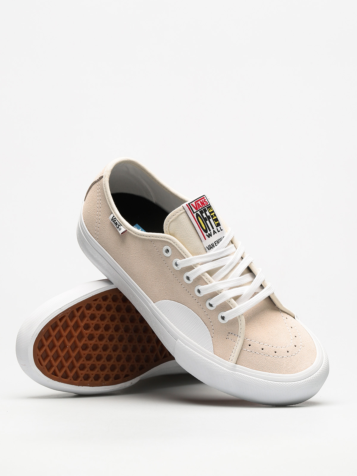 Vans Shoes Av Classic Pro (rubber/white/white)
