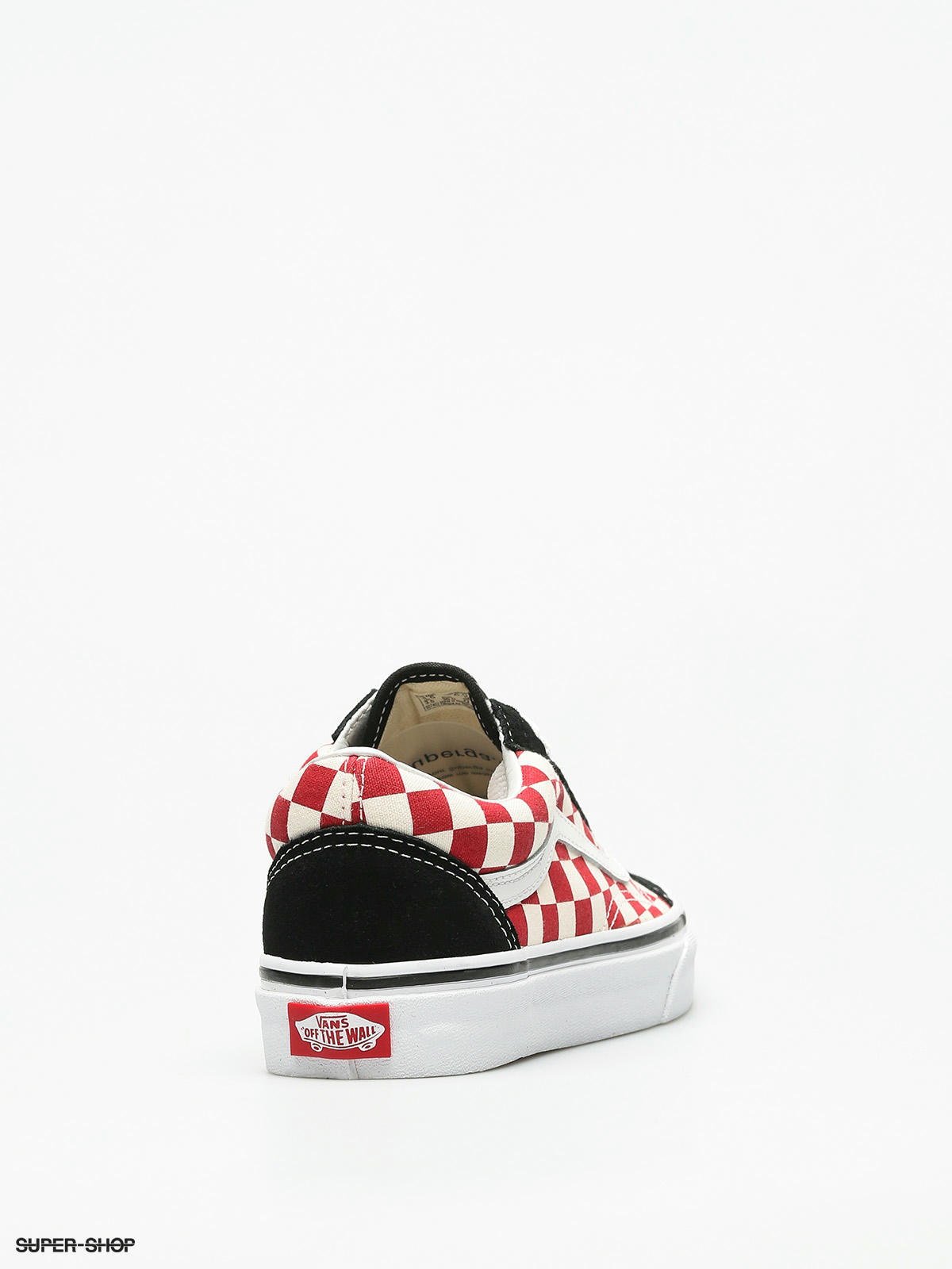 Checkerboard red outlet and black vans